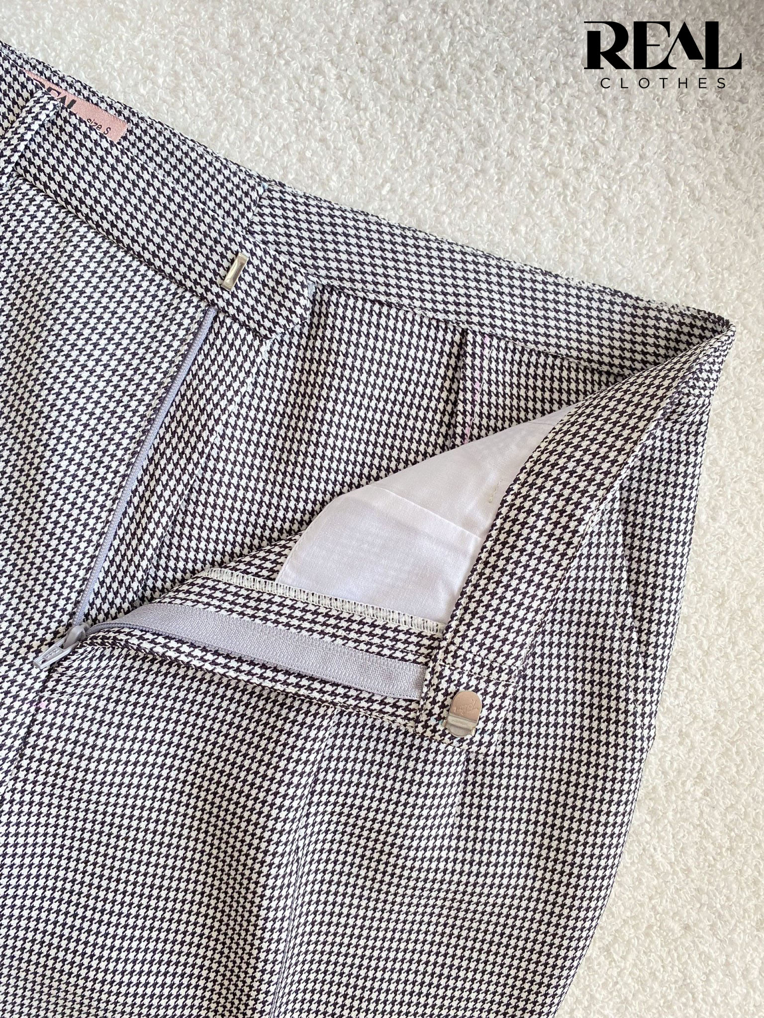 Quần lưng cao zigzag đen SALE