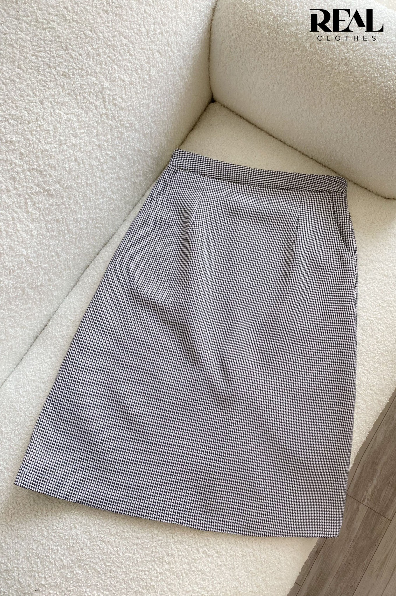 Váy Japan zigzag đen