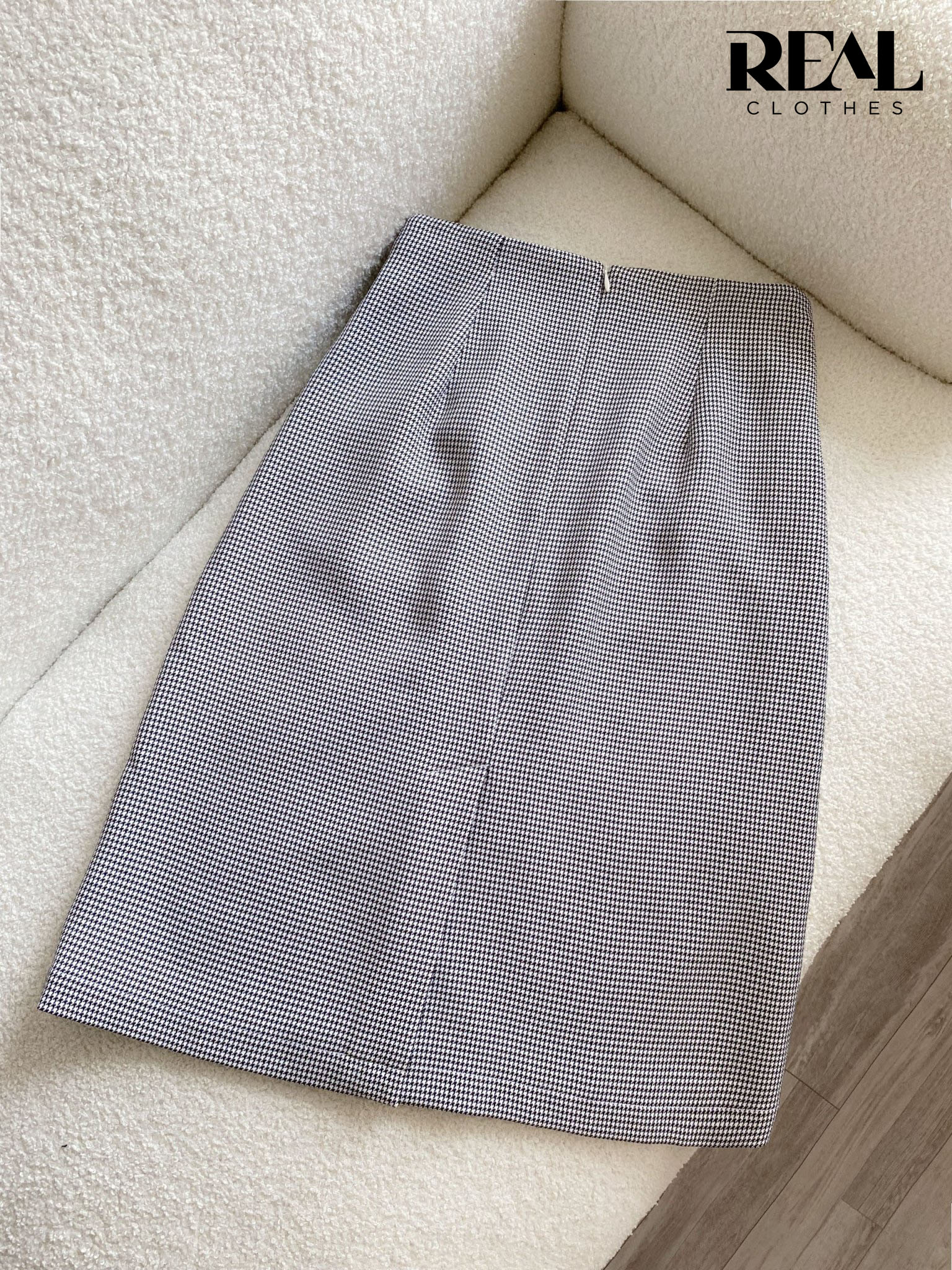 Váy Japan zigzag đen