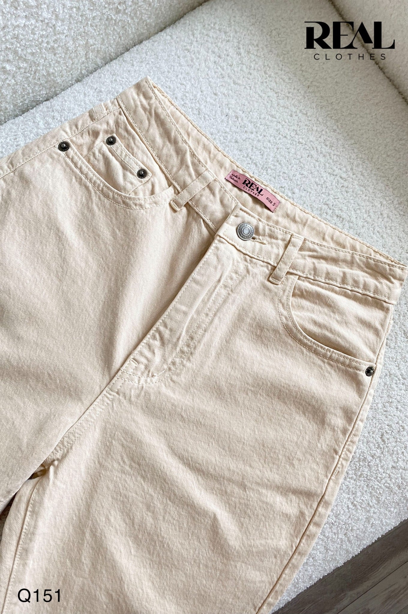 Quần Jeans baggy kem SALE