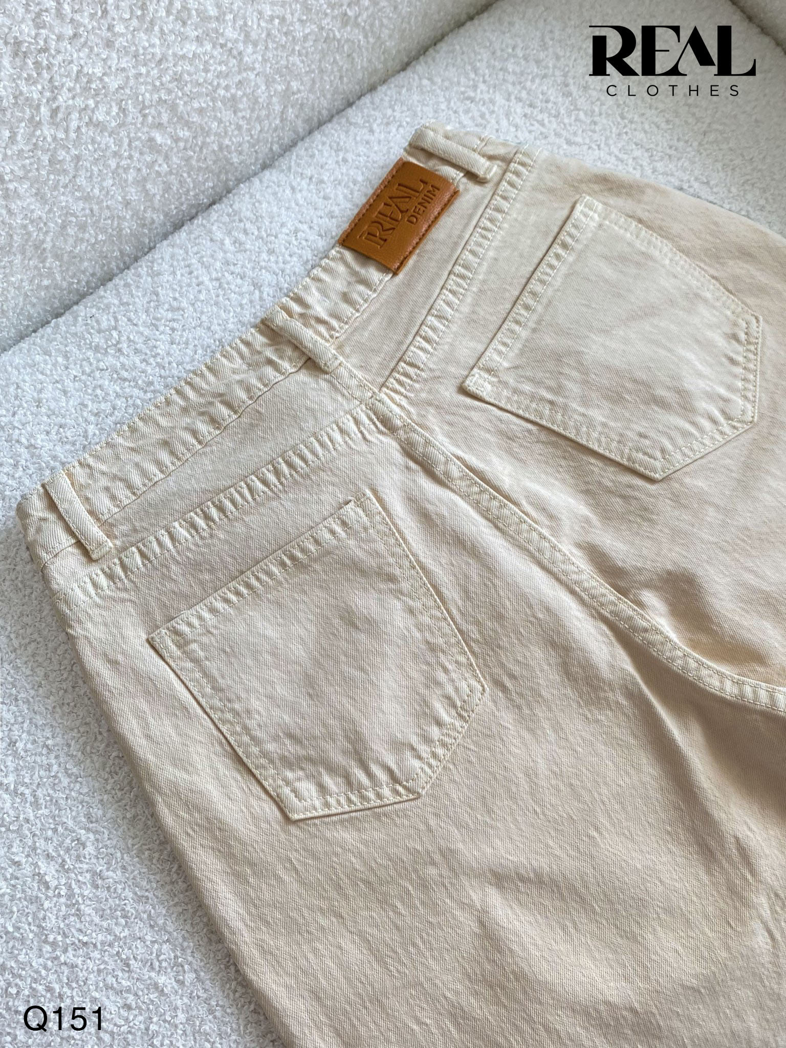 Quần Jeans baggy kem SALE