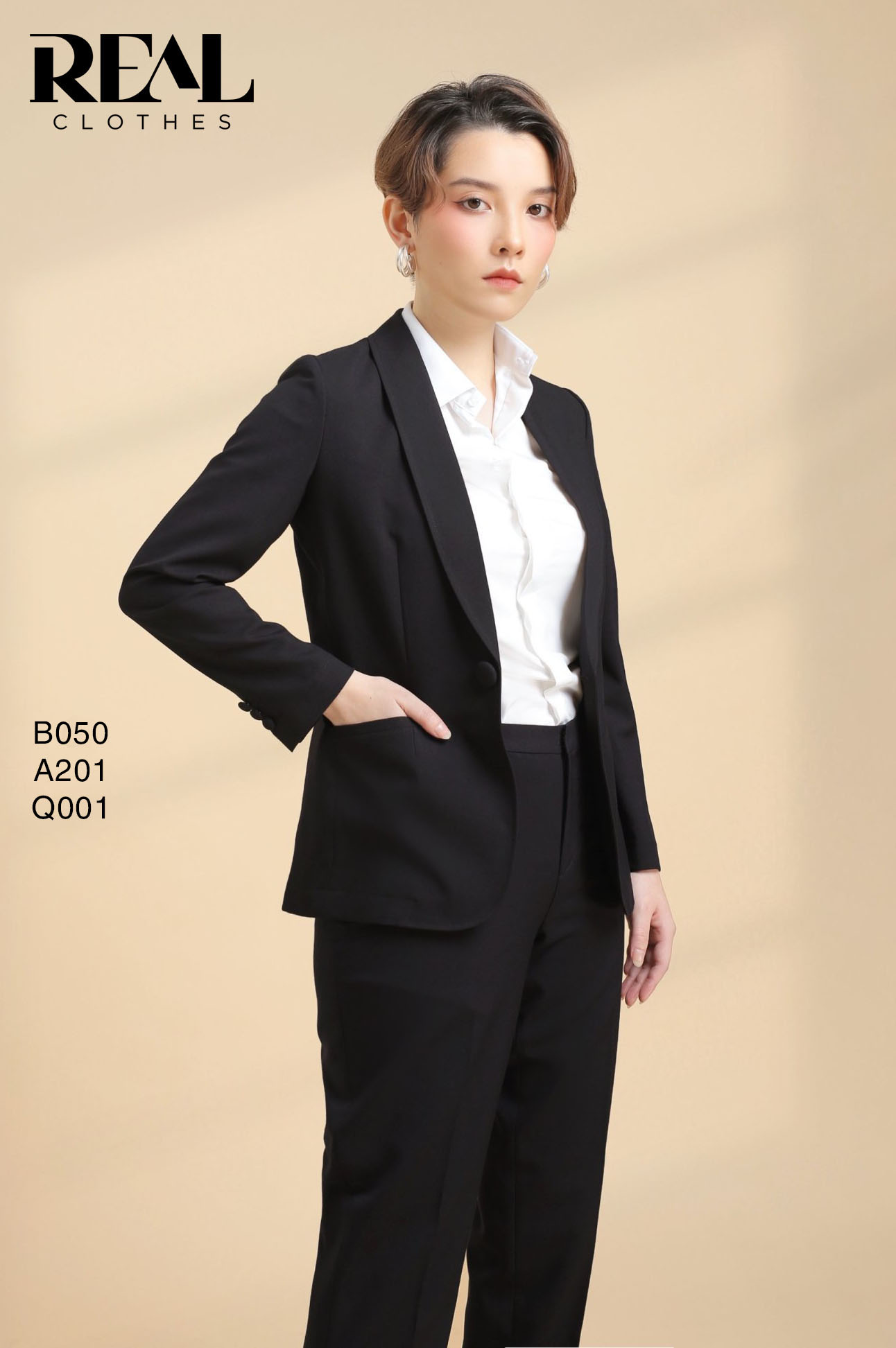 Blazer dài tay dài đen