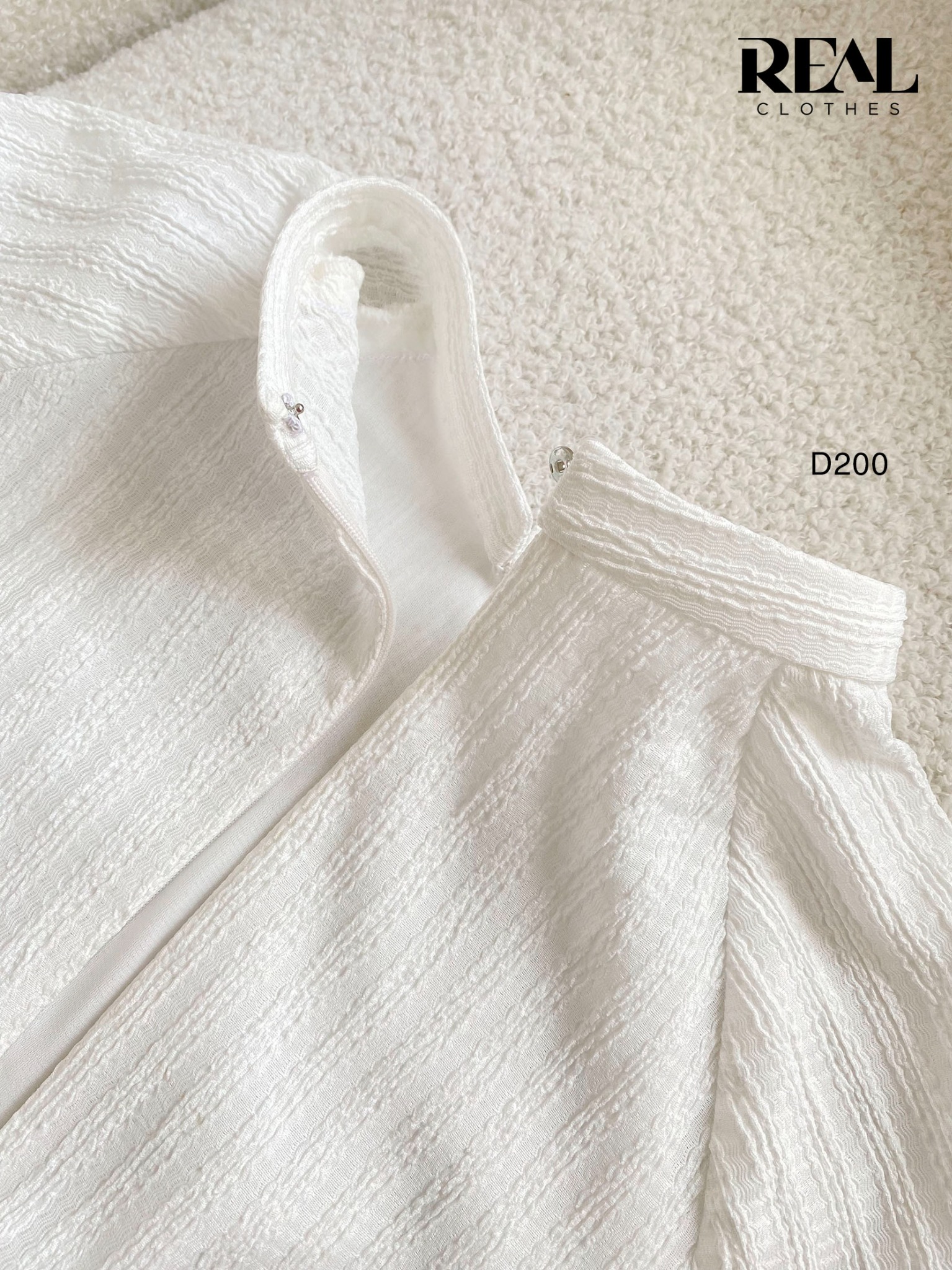 Áo dài truyền thống muse trắng SALE