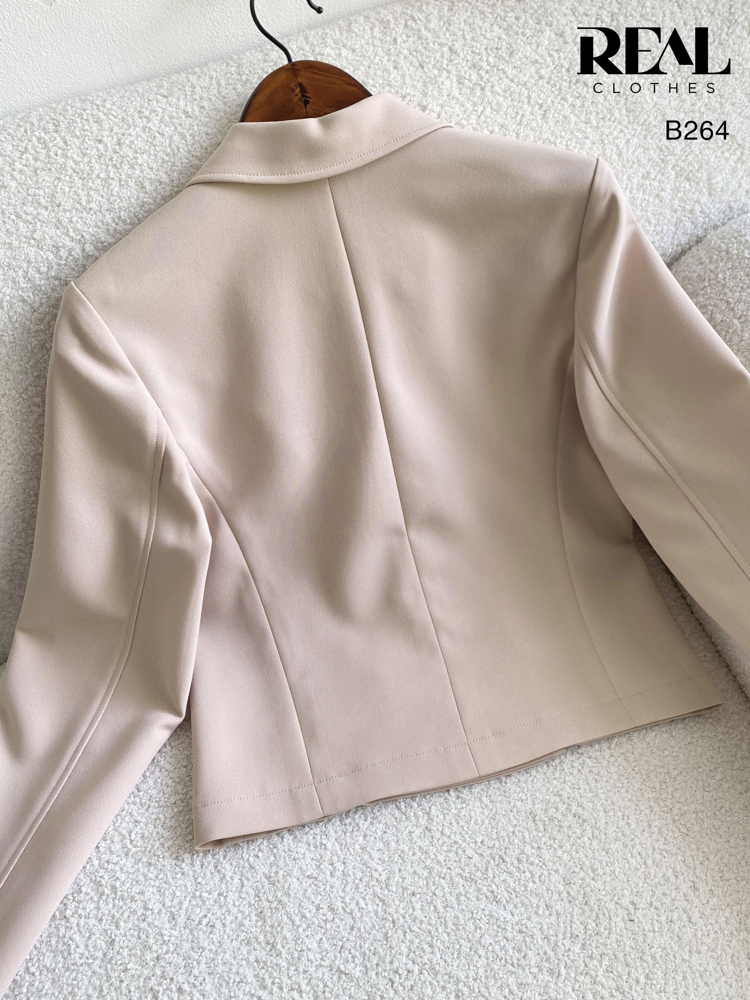 Blazer Lisa cindy nude SALE