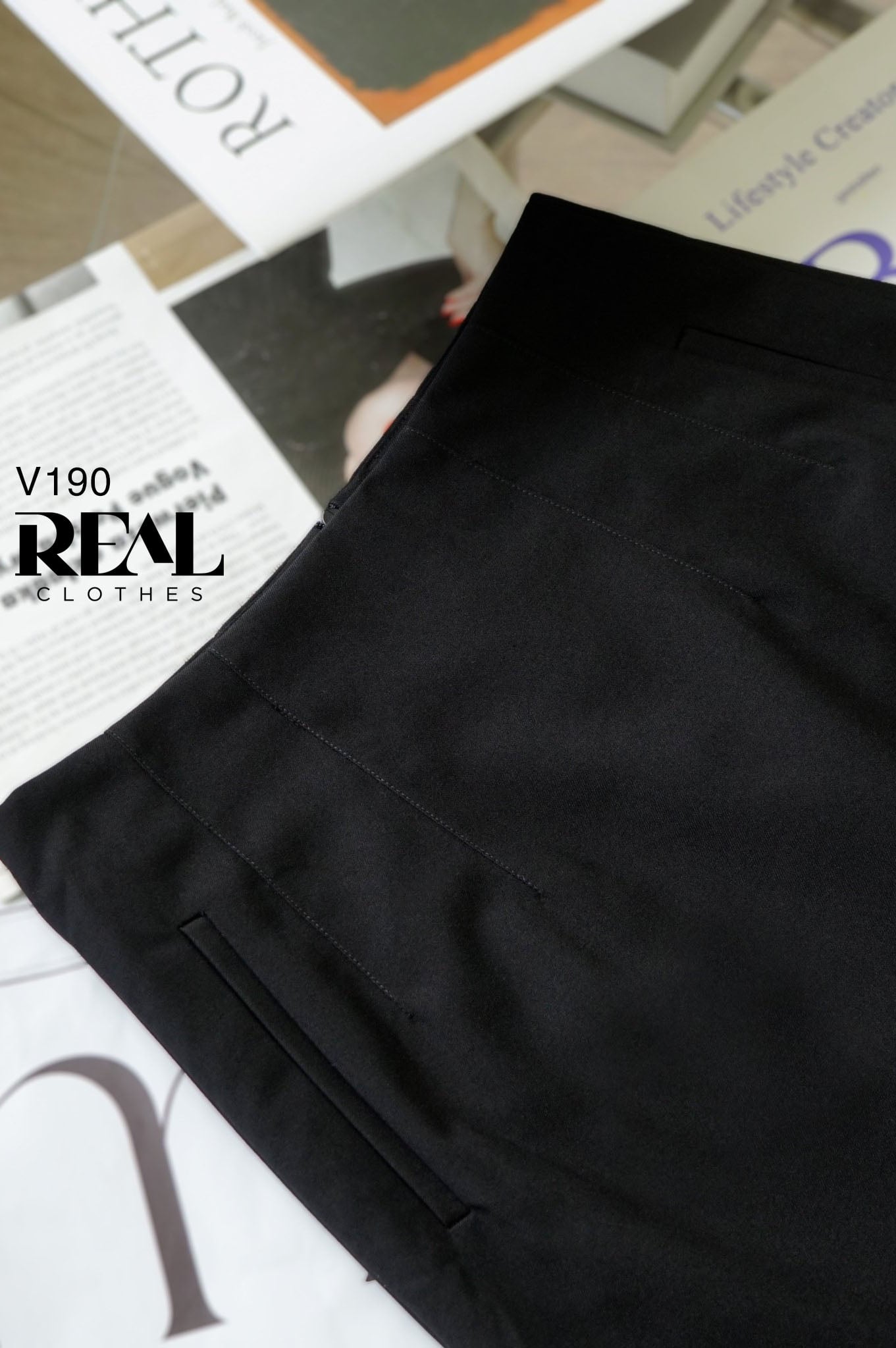 Váy Tokyo midi đen