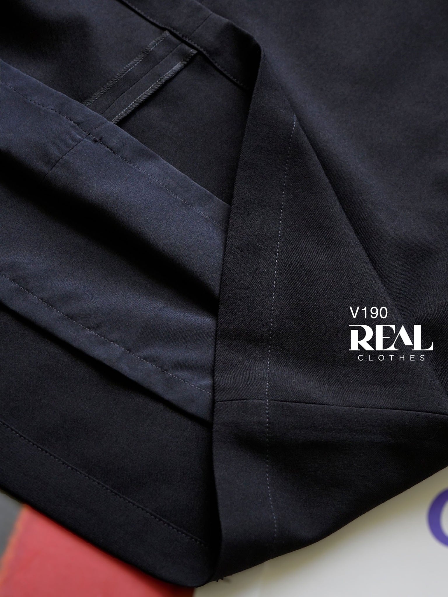 Váy Tokyo midi đen