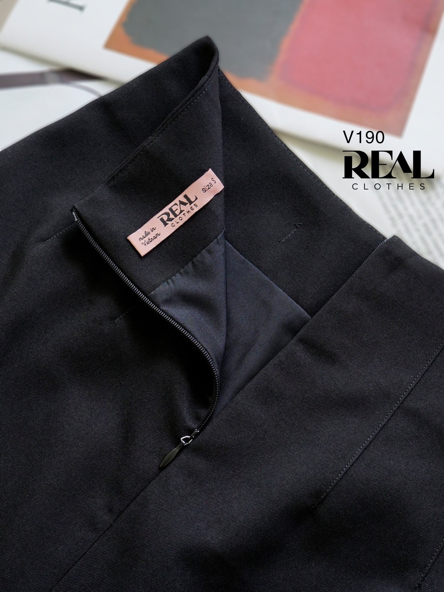 Váy Tokyo midi đen