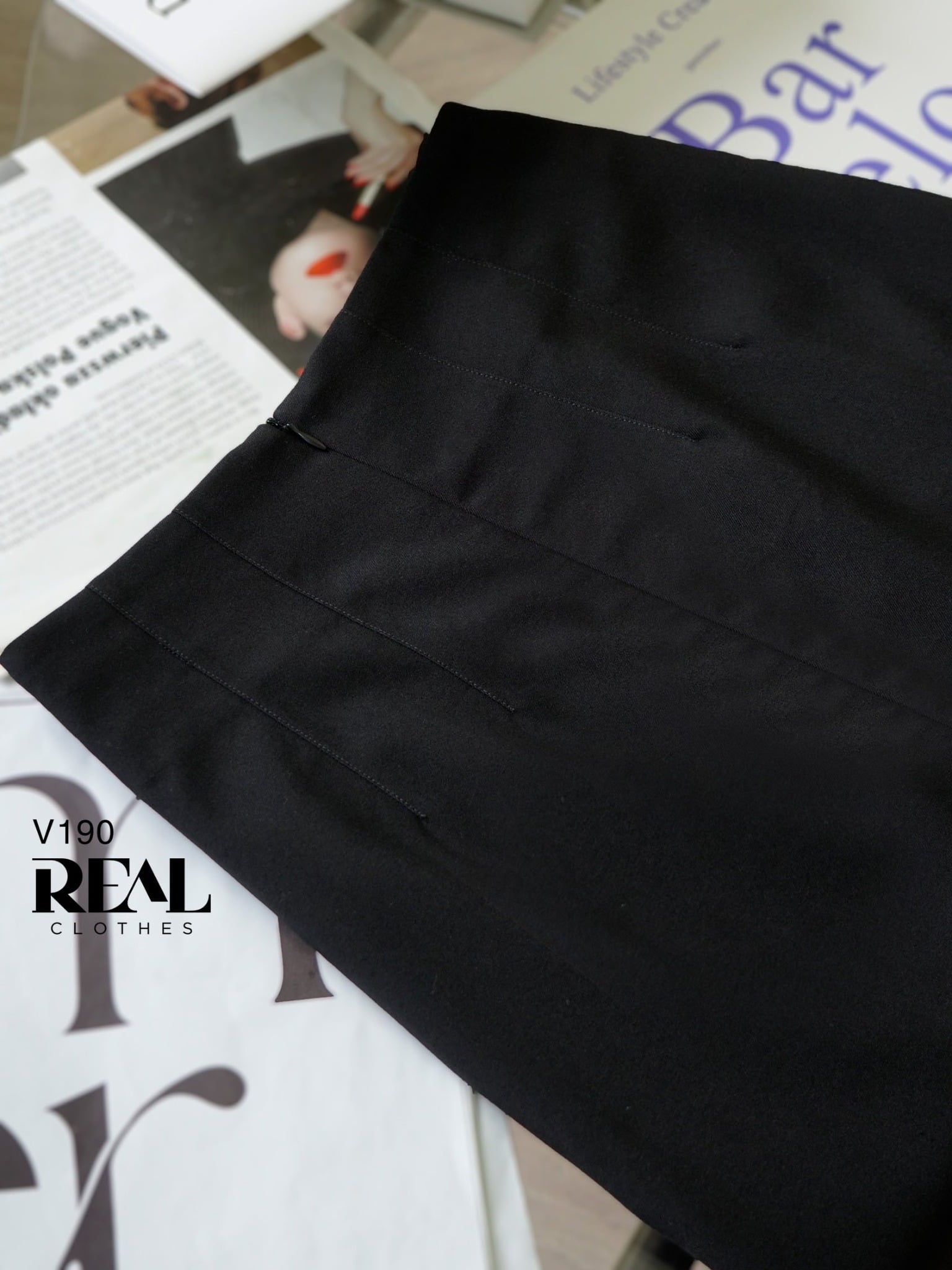 Váy Tokyo midi đen