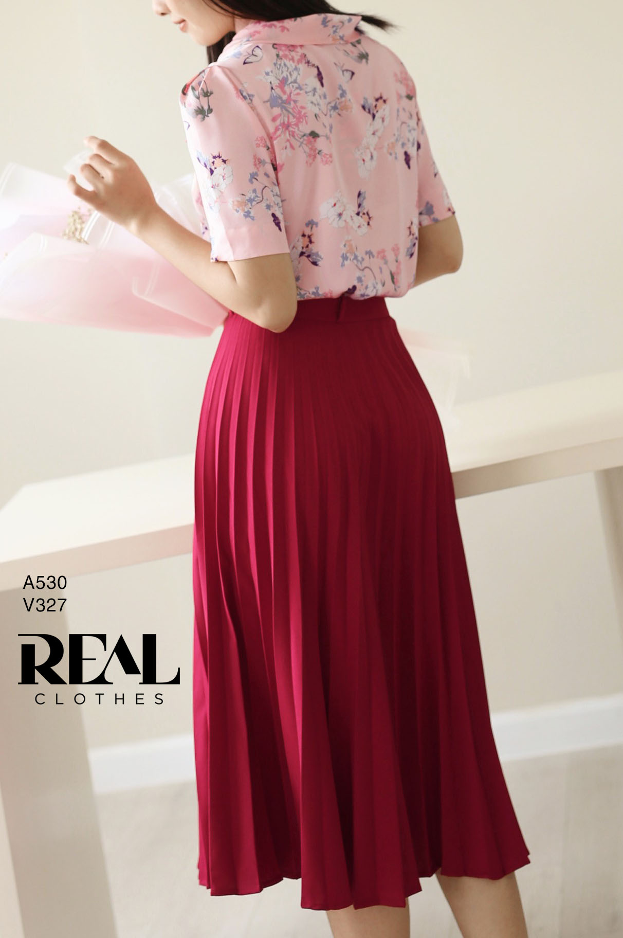 Váy rẻ quạt đỏ FINAL SALE