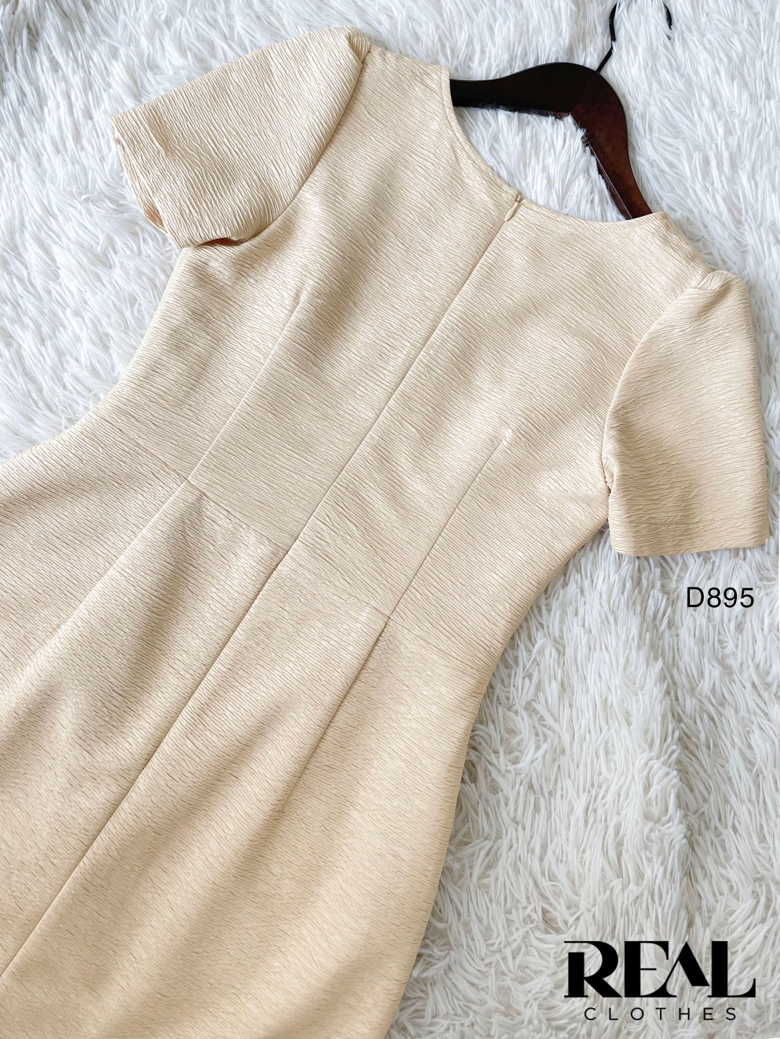 Đầm Hana kem SALE - size XS