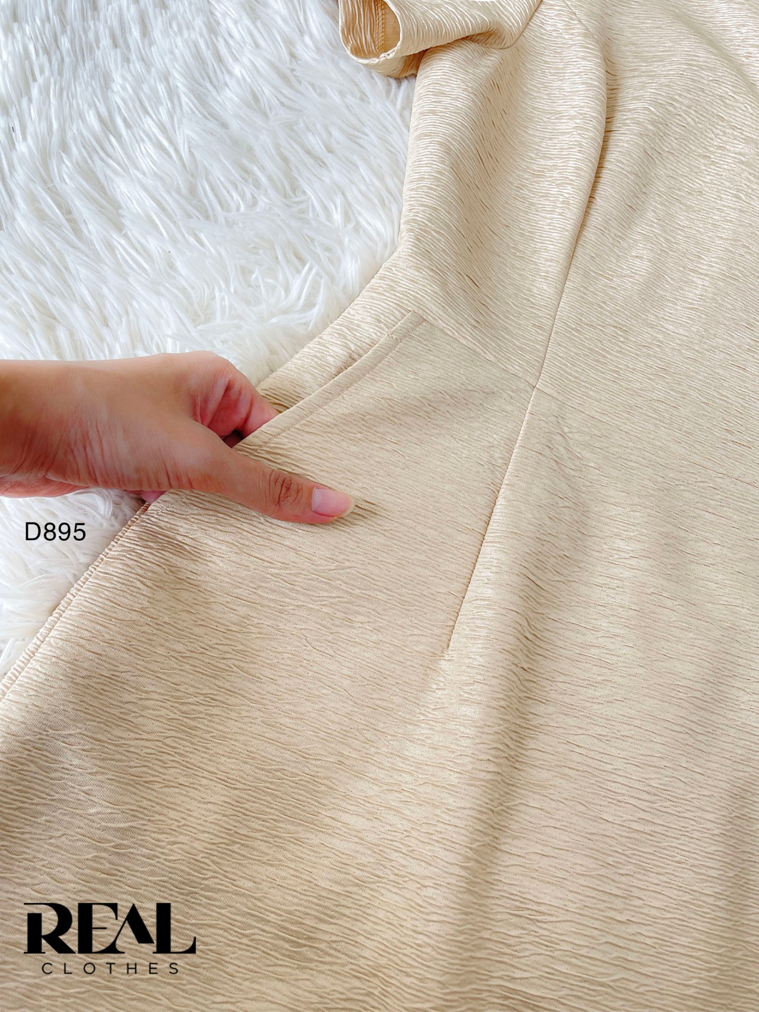 Đầm Hana kem SALE - size XS