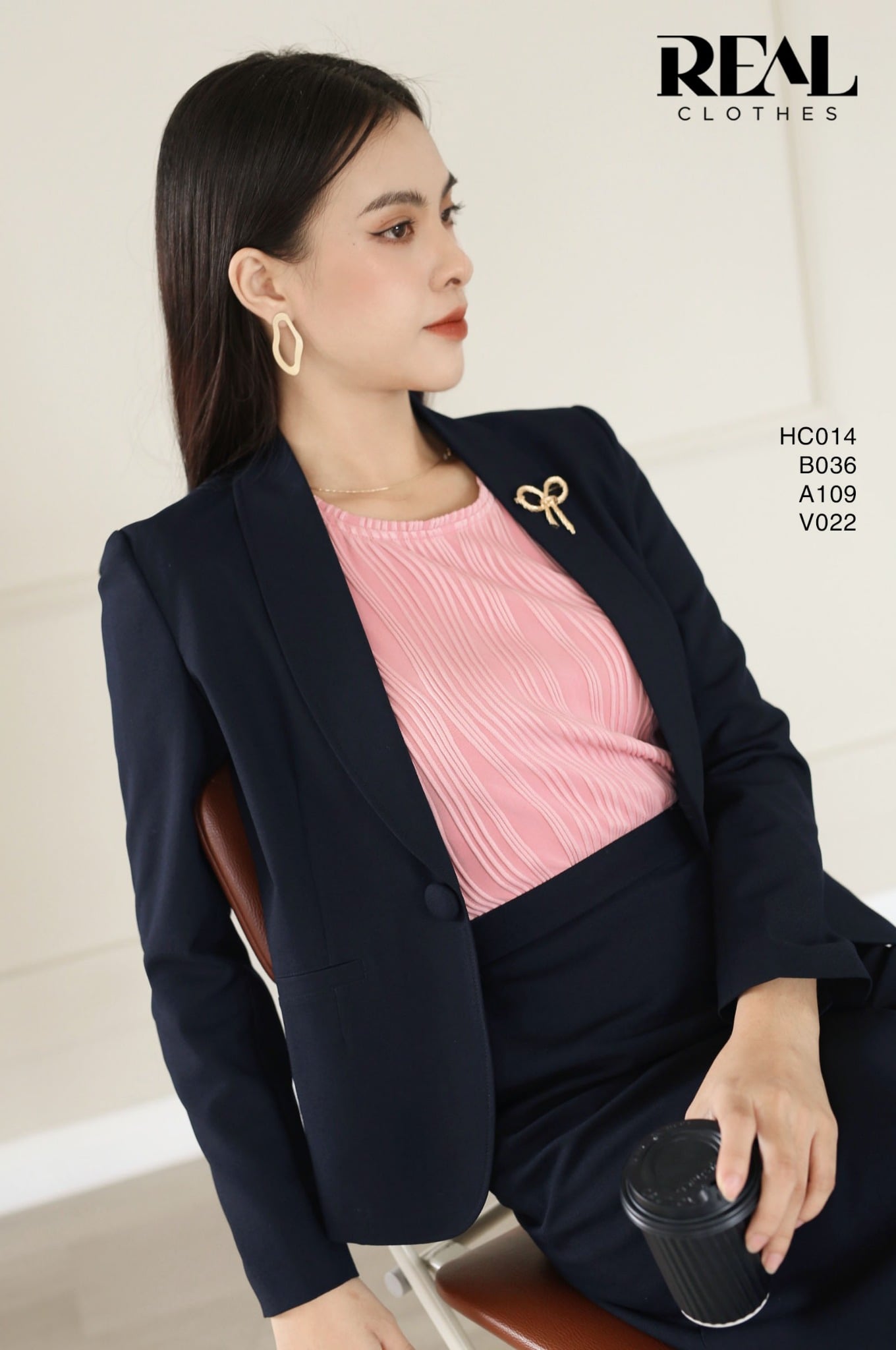 Blazer ngắn tay dài xanh đen