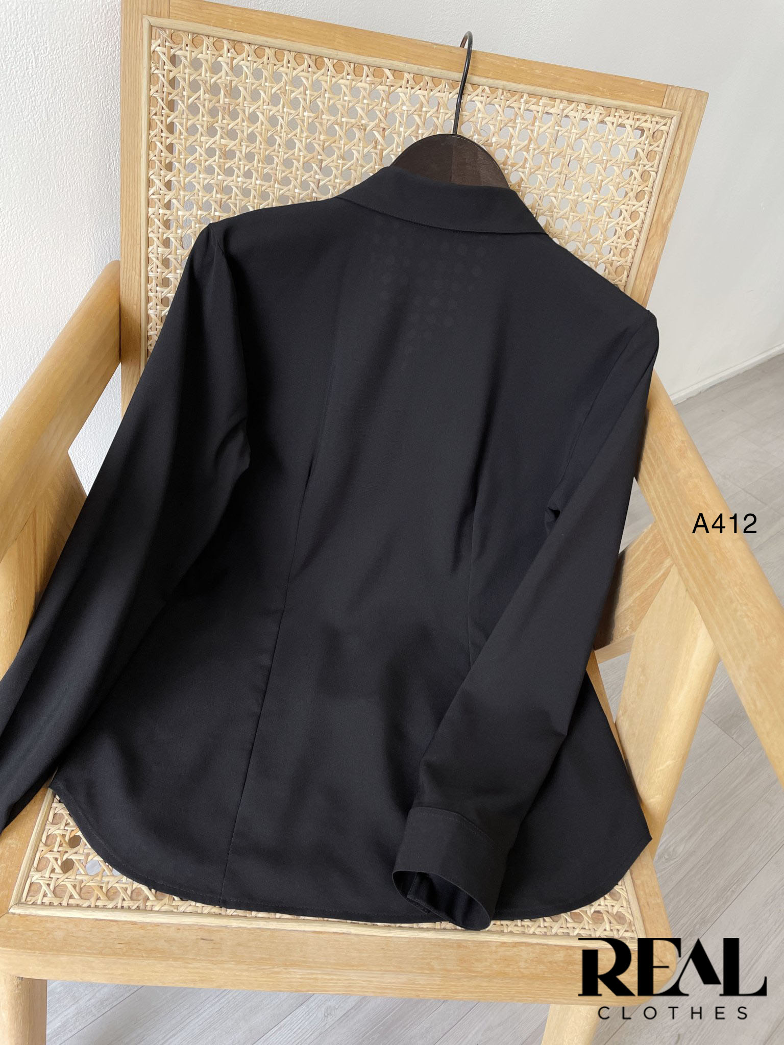 Sơ mi chít eo nano đen - size XS