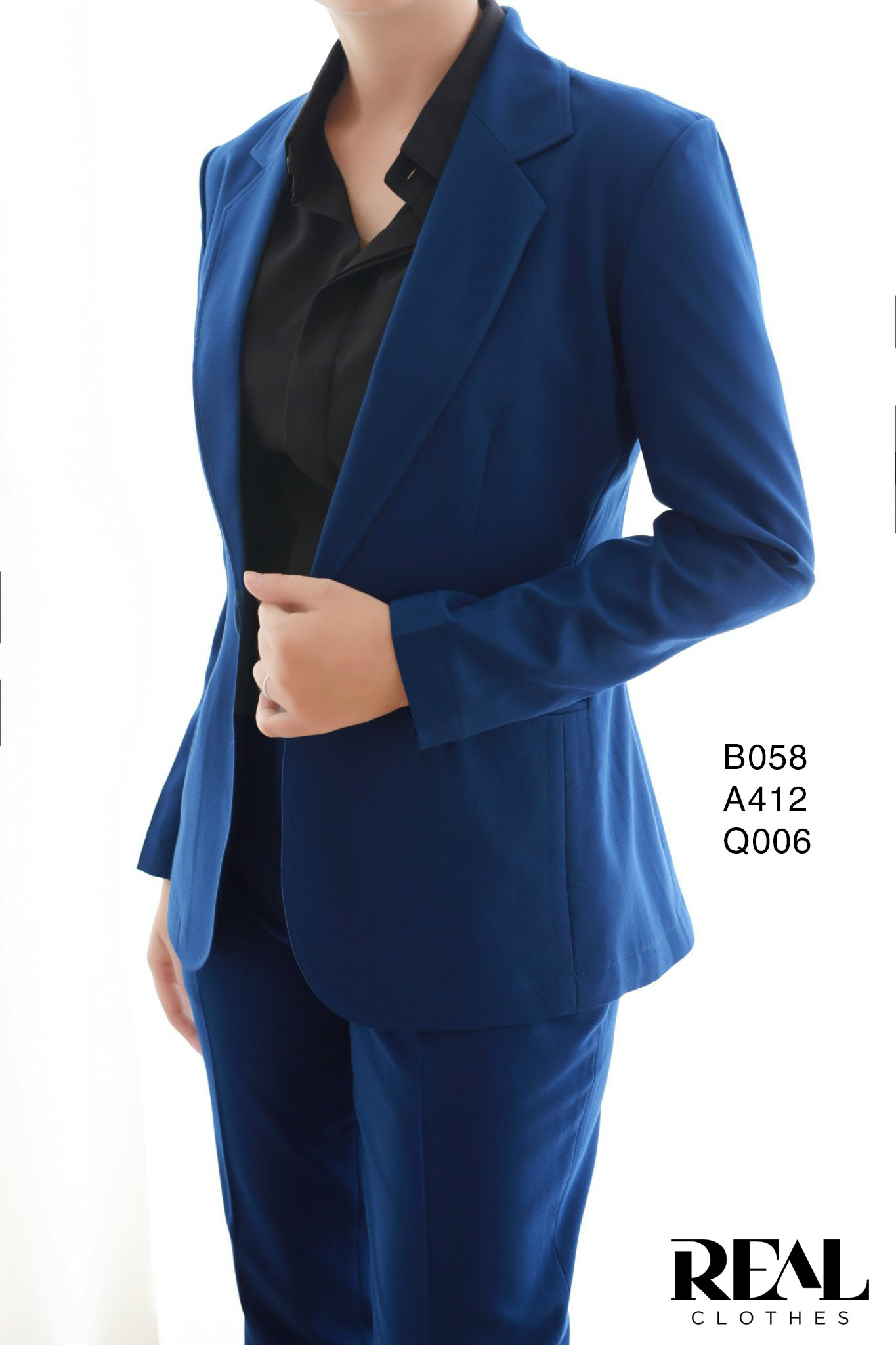 Blazer dài tay dài xanh cổ vịt