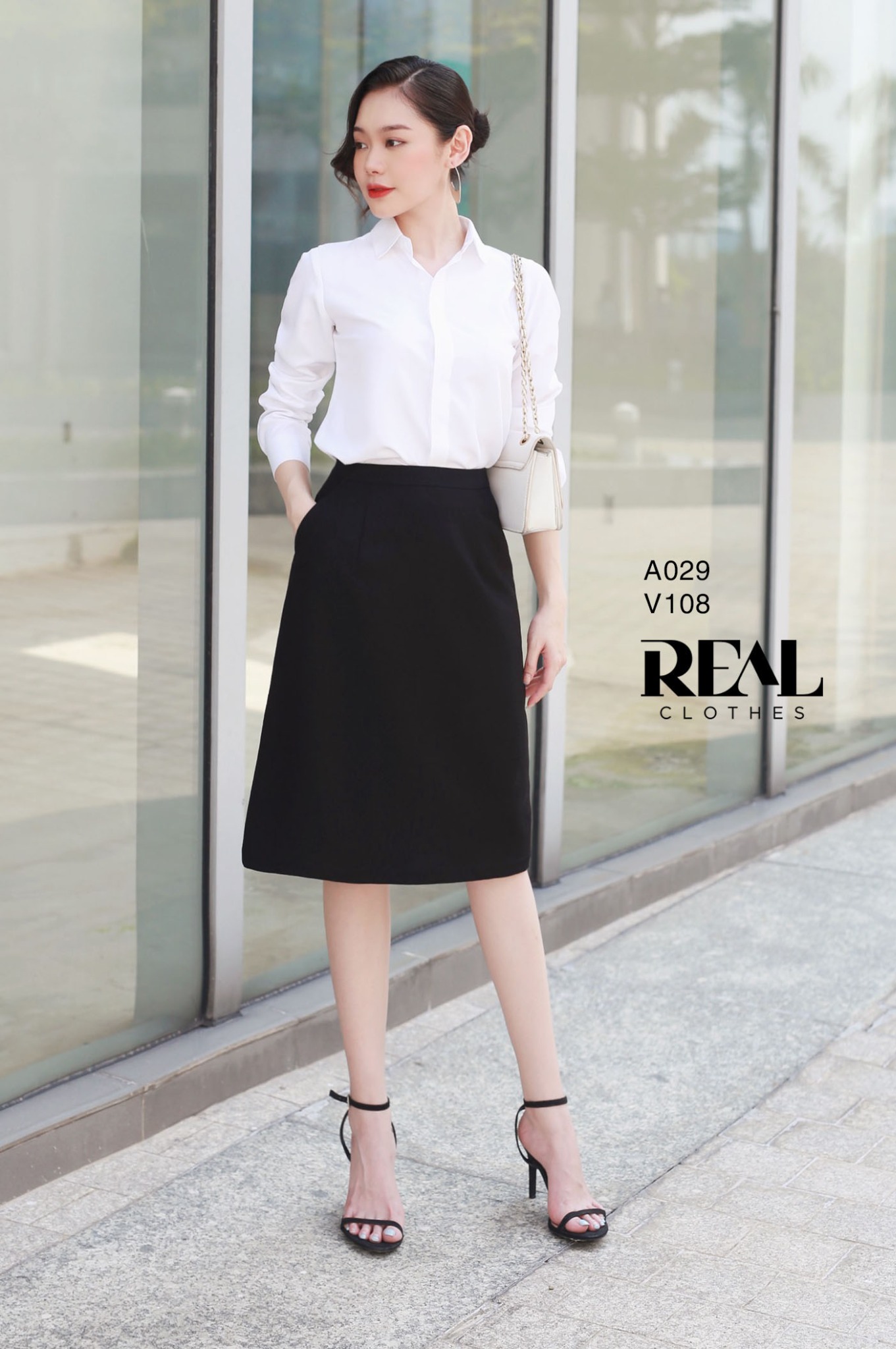 Sơ mi basic cổ nhọn trắng