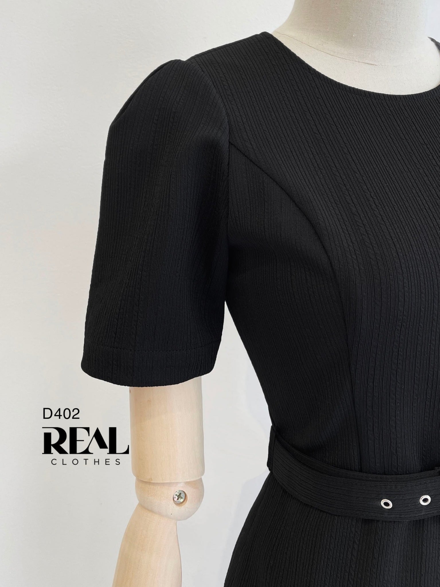 Đầm Diana đen (kèm belt) SALE