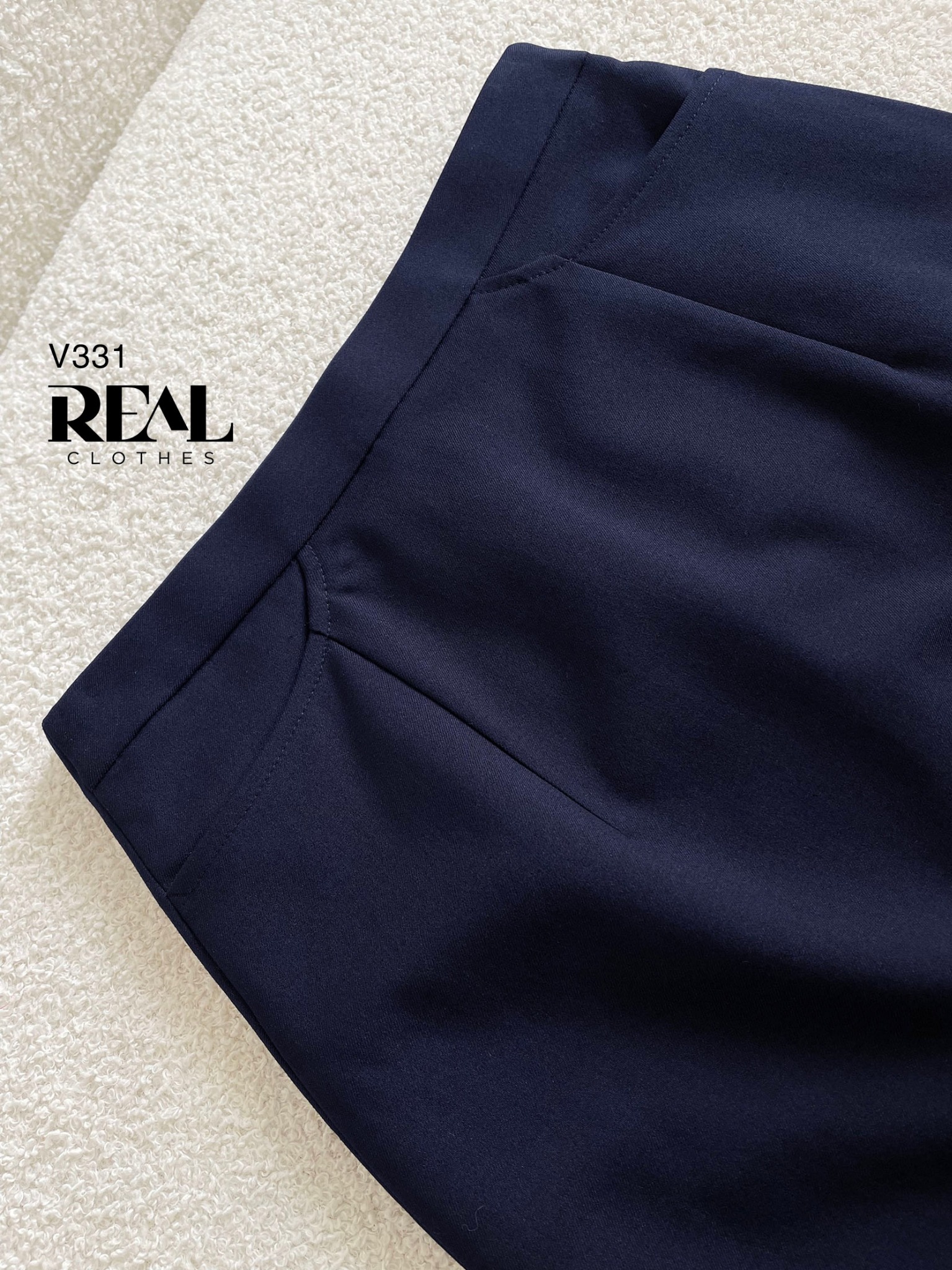 Bút chì túi xanh đen