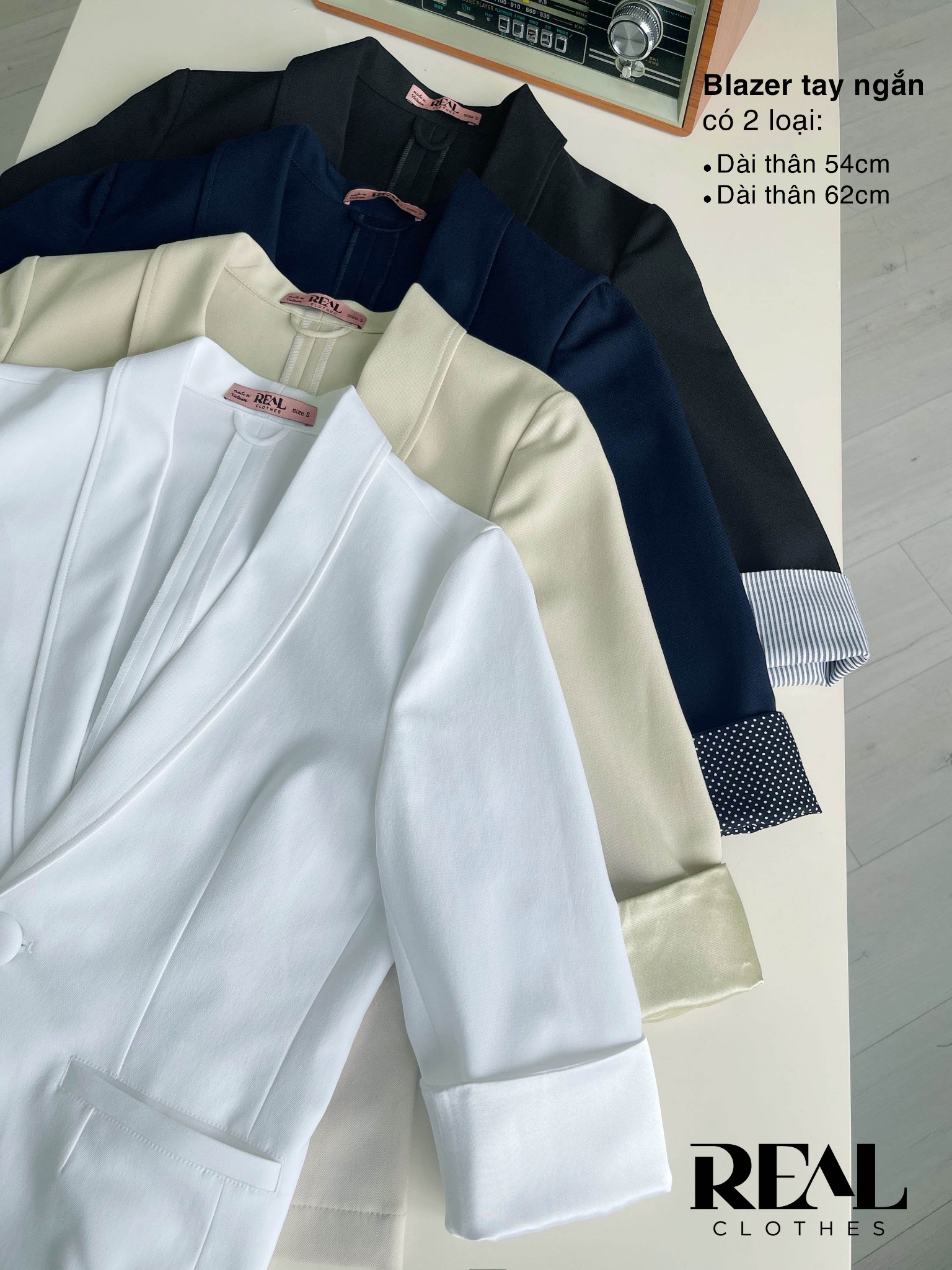 Blazer ngắn xanh đen - size XS