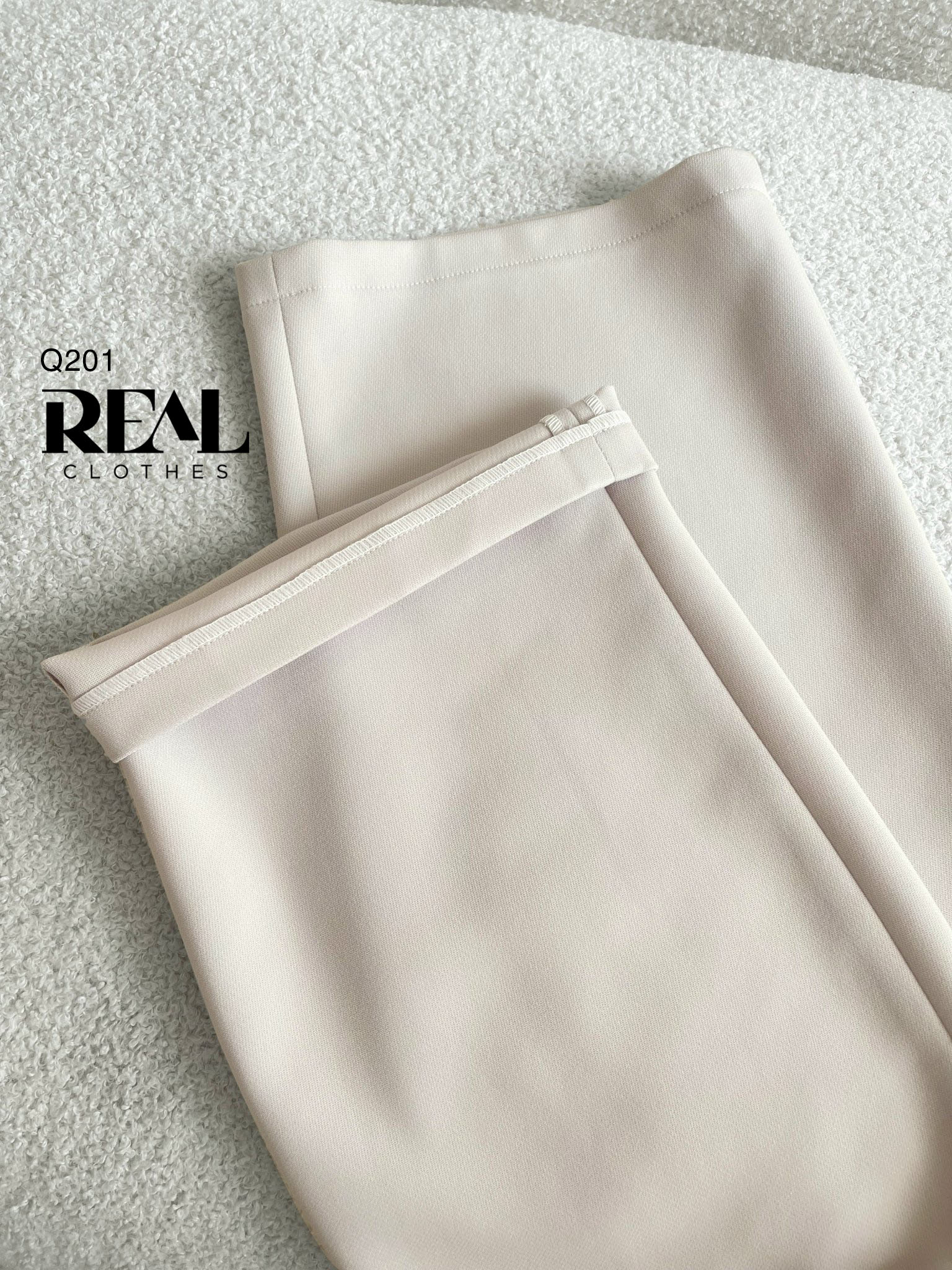 Quần suông cindy kem