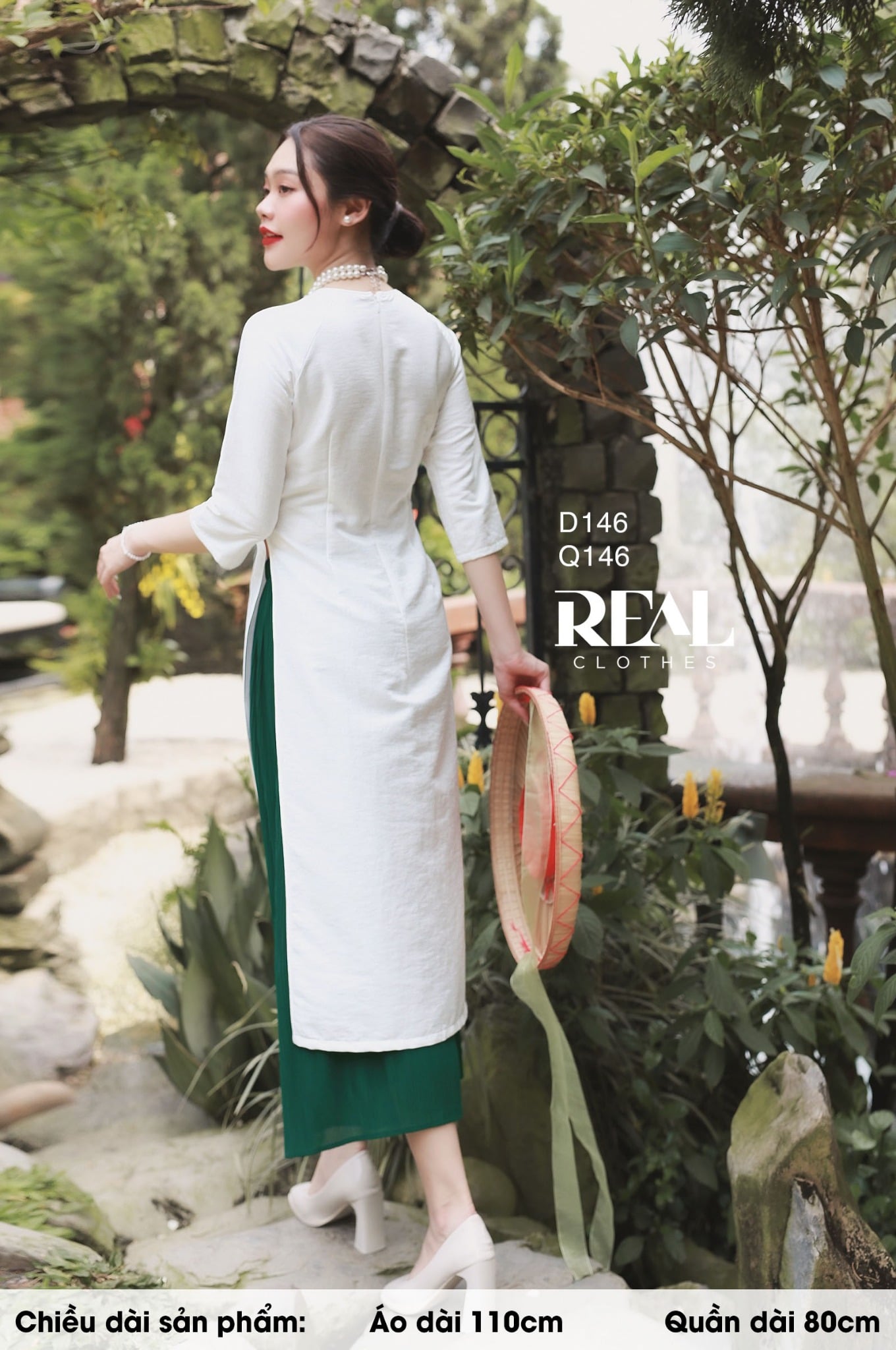 Áo dài cách tân moon