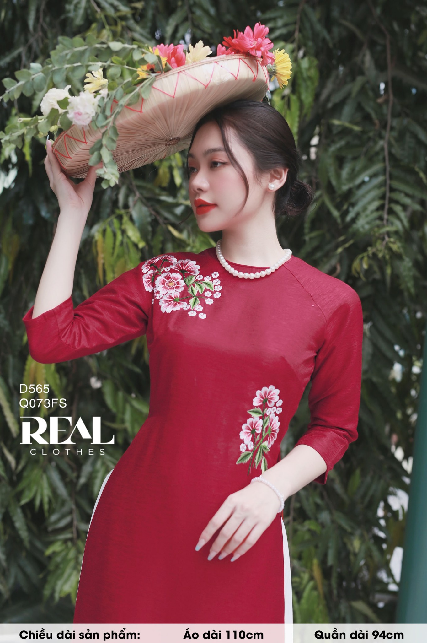 Áo dài cách tân Red thêu