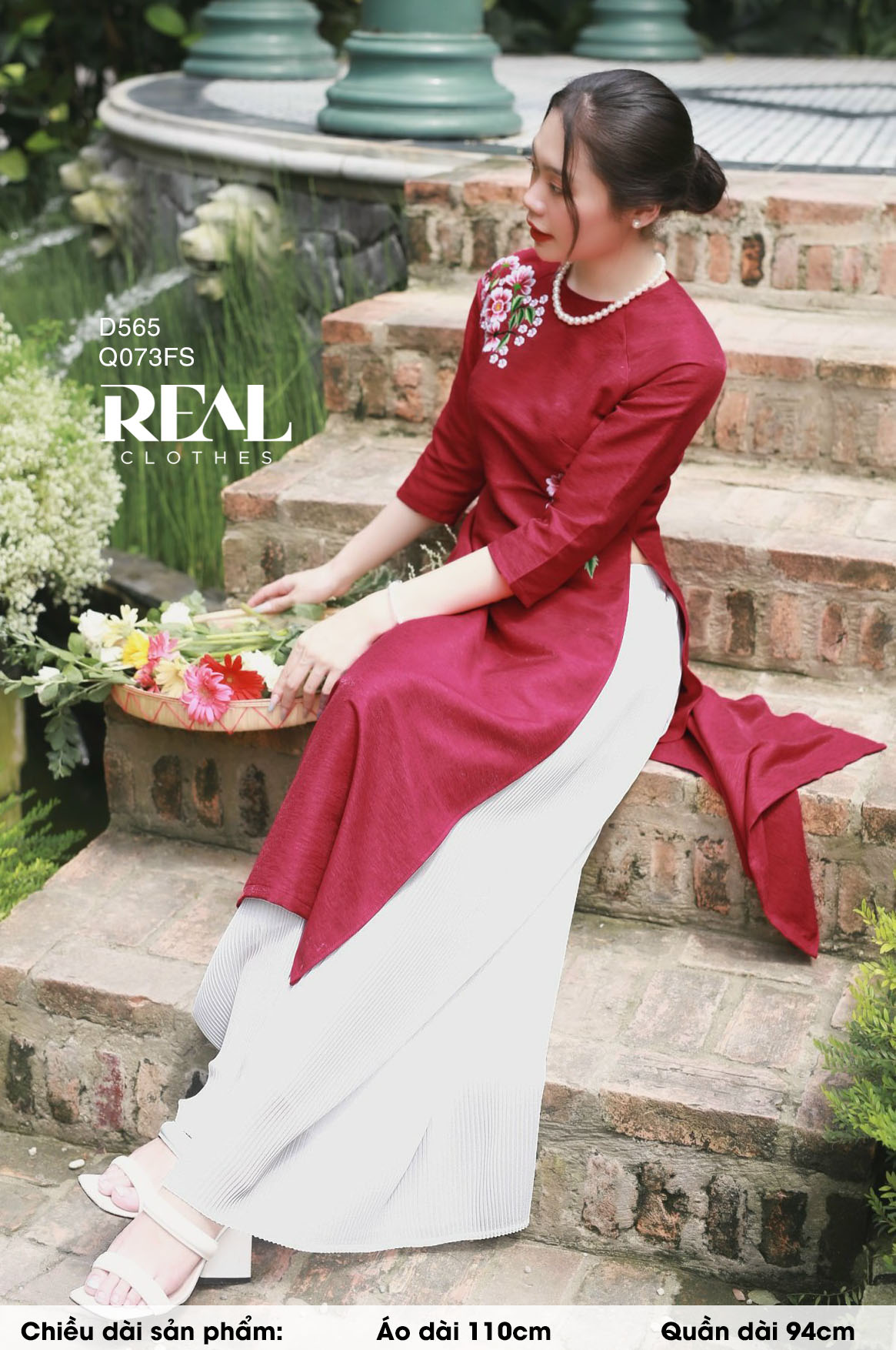 Áo dài cách tân Red thêu