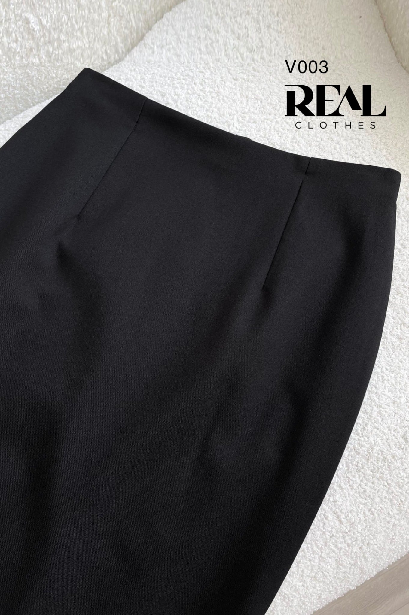 Bút chì xẻ sau đen