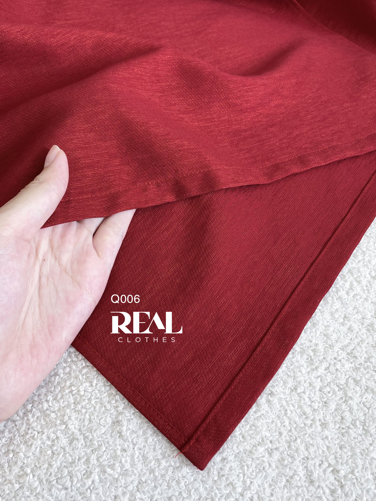 Áo dài cách tân Red thêu