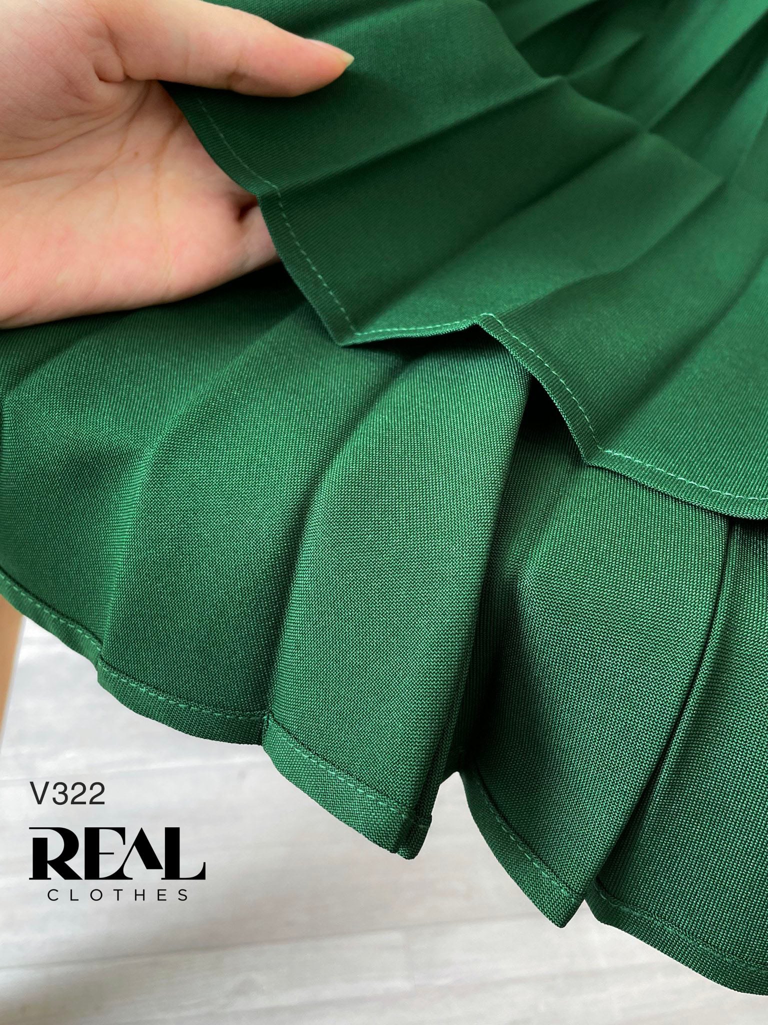 Váy rẻ quạt xanh lá FINAL SALE