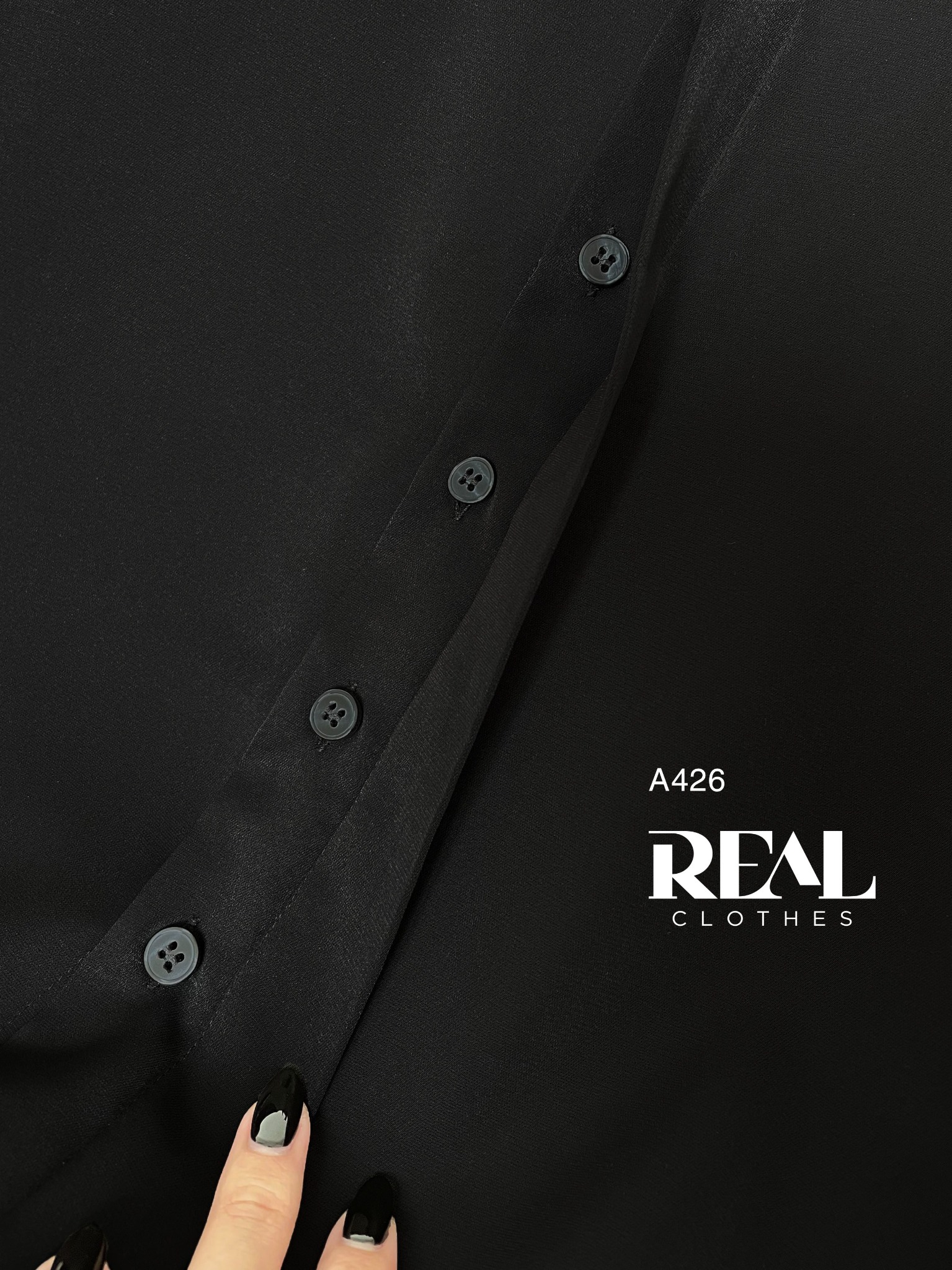 Sơ mi cổ mềm đen