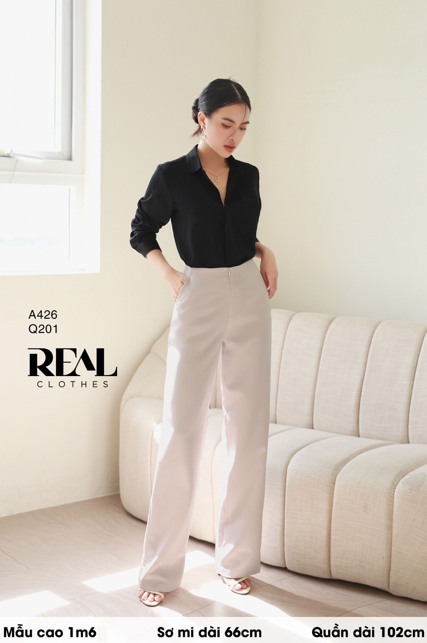 Sơ mi cổ mềm đen