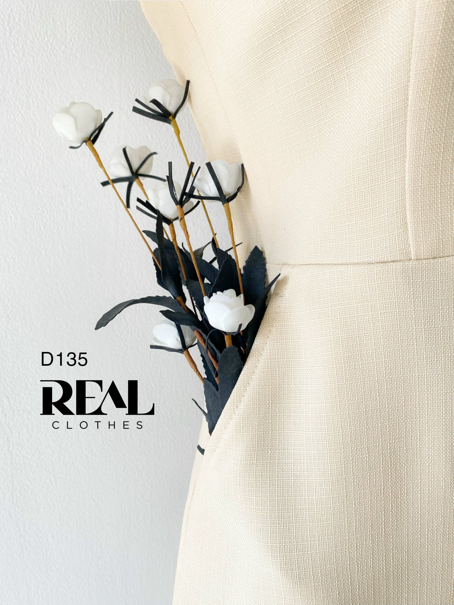 Đầm Linda kem - size XS