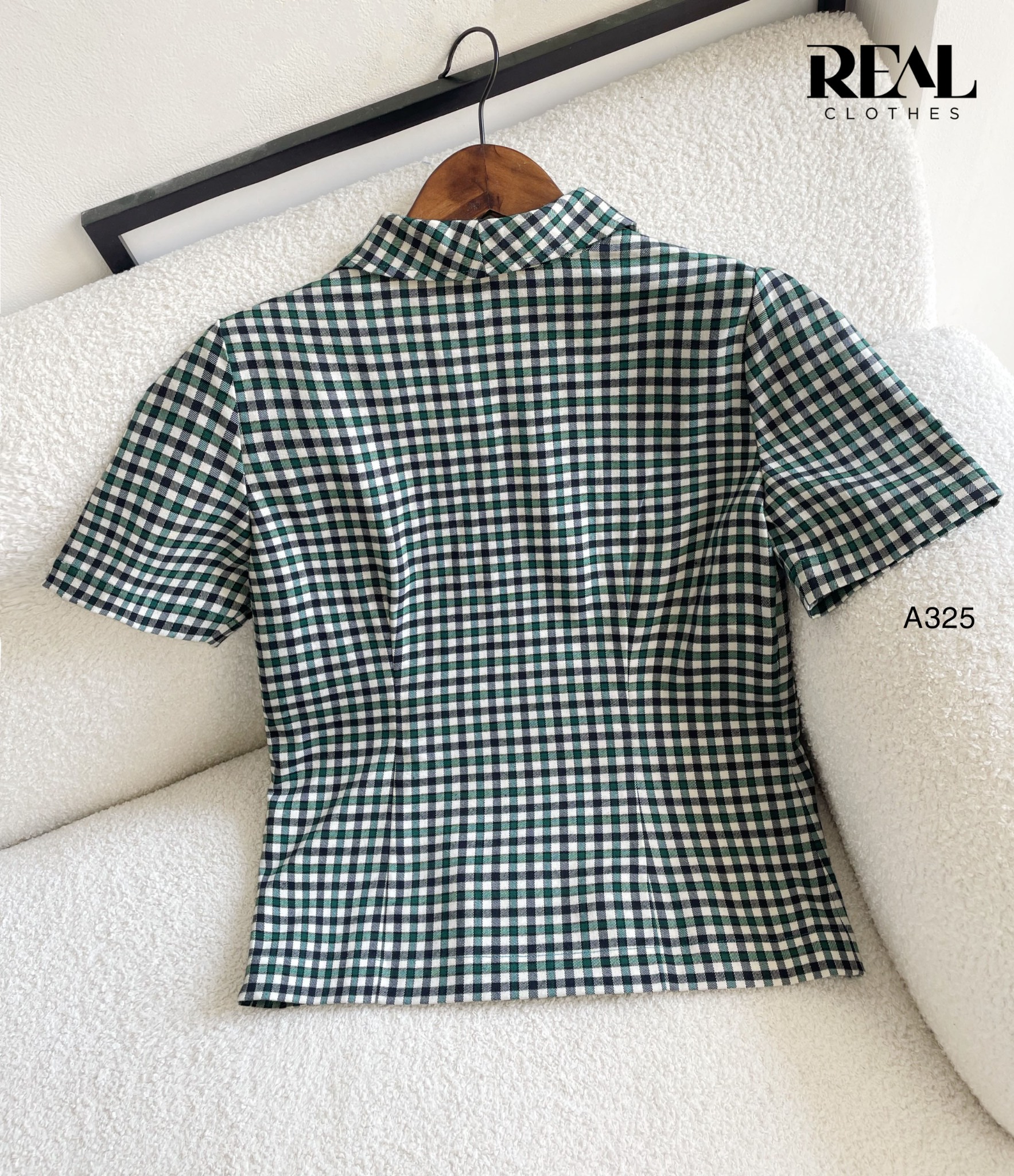 Áo Emma caro xanh SALE - size XS