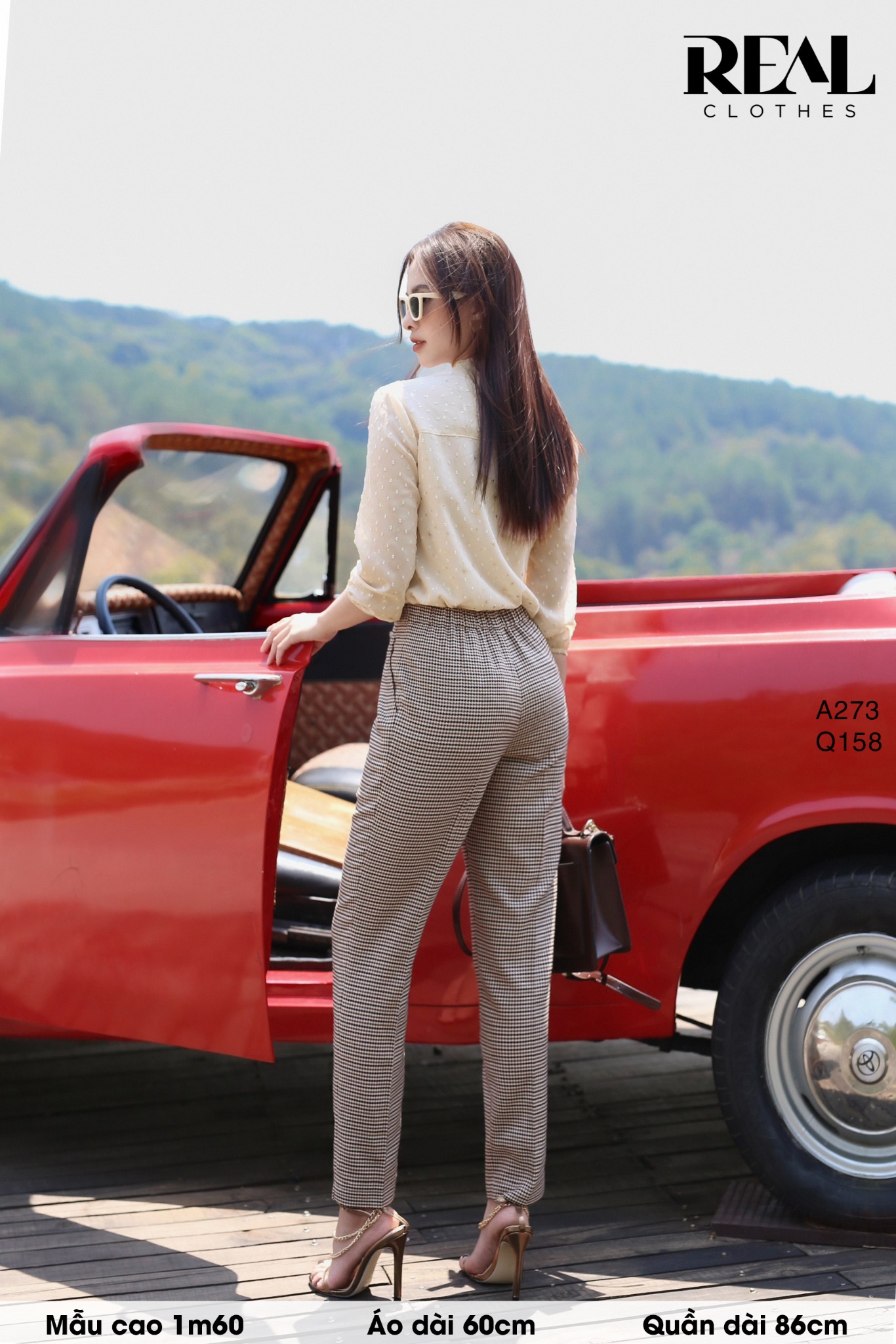 Quần lưng thun zigzag nâu nhạt SALE - size XS