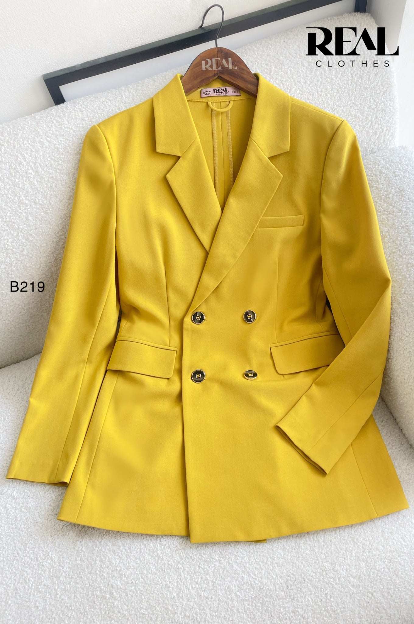 Blazer Paris vàng SALE - size M