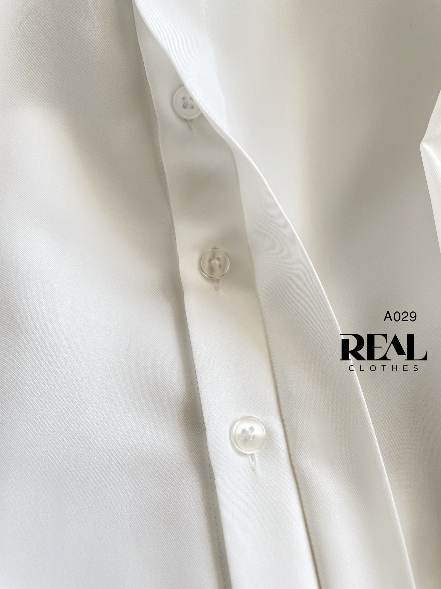 Sơ mi basic cổ nhọn trắng