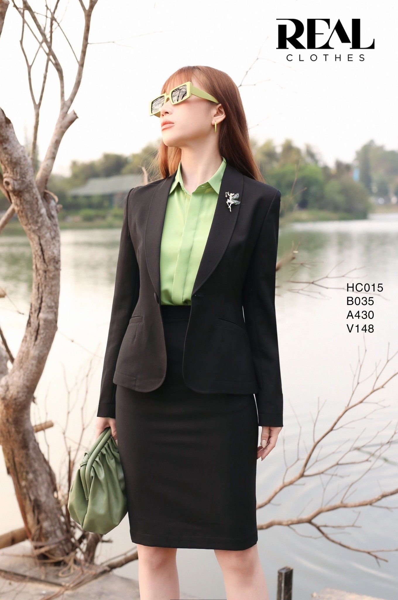  Blazer ngắn tay dài đen 