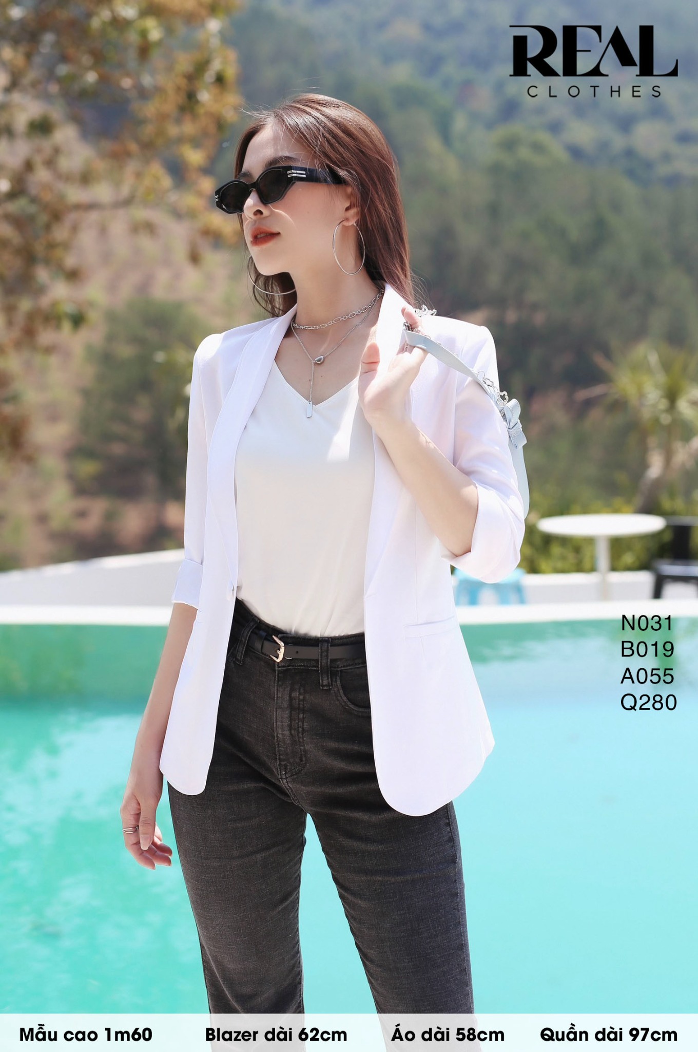 Blazer dài trắng