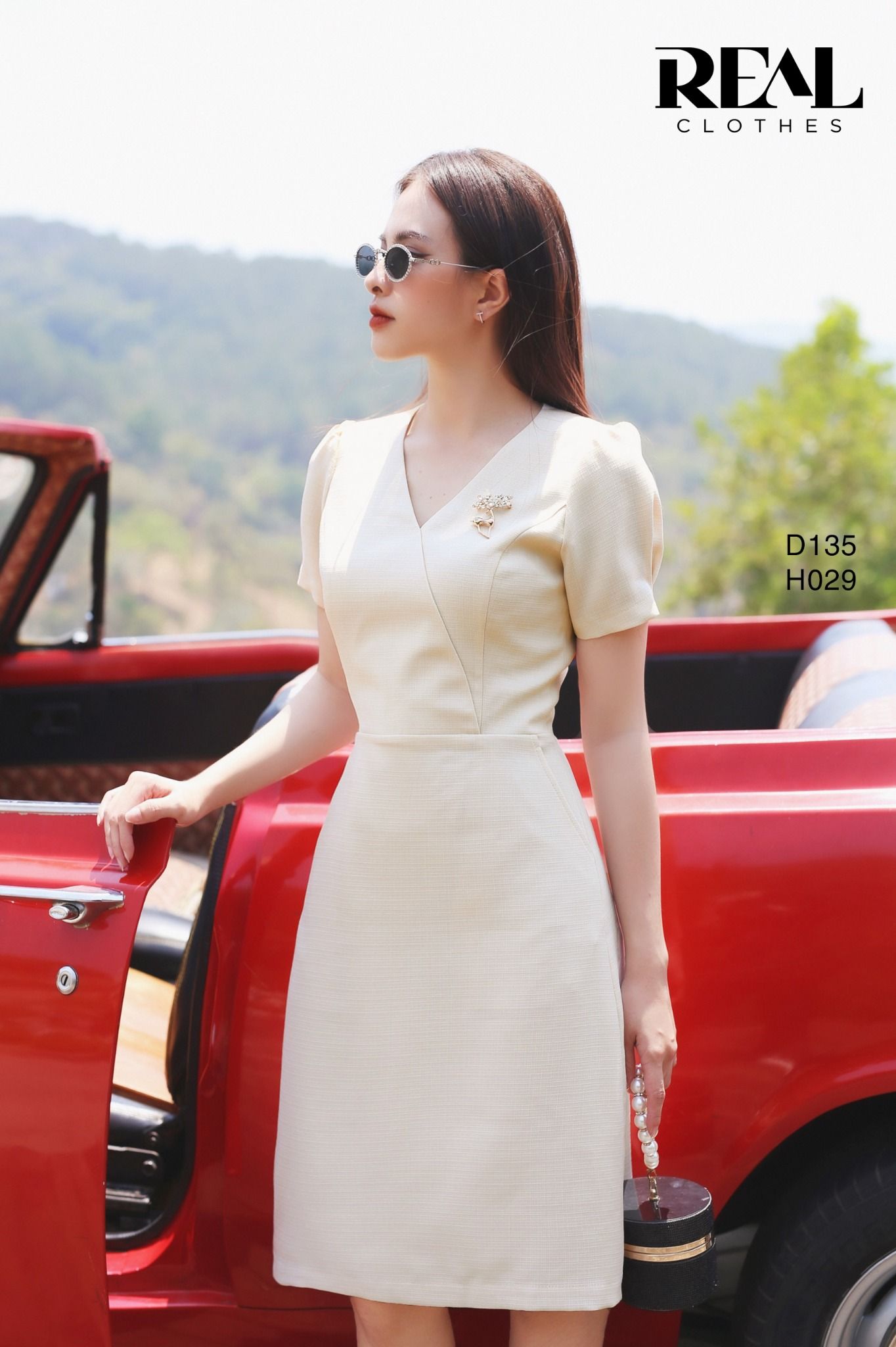 Đầm linda kem