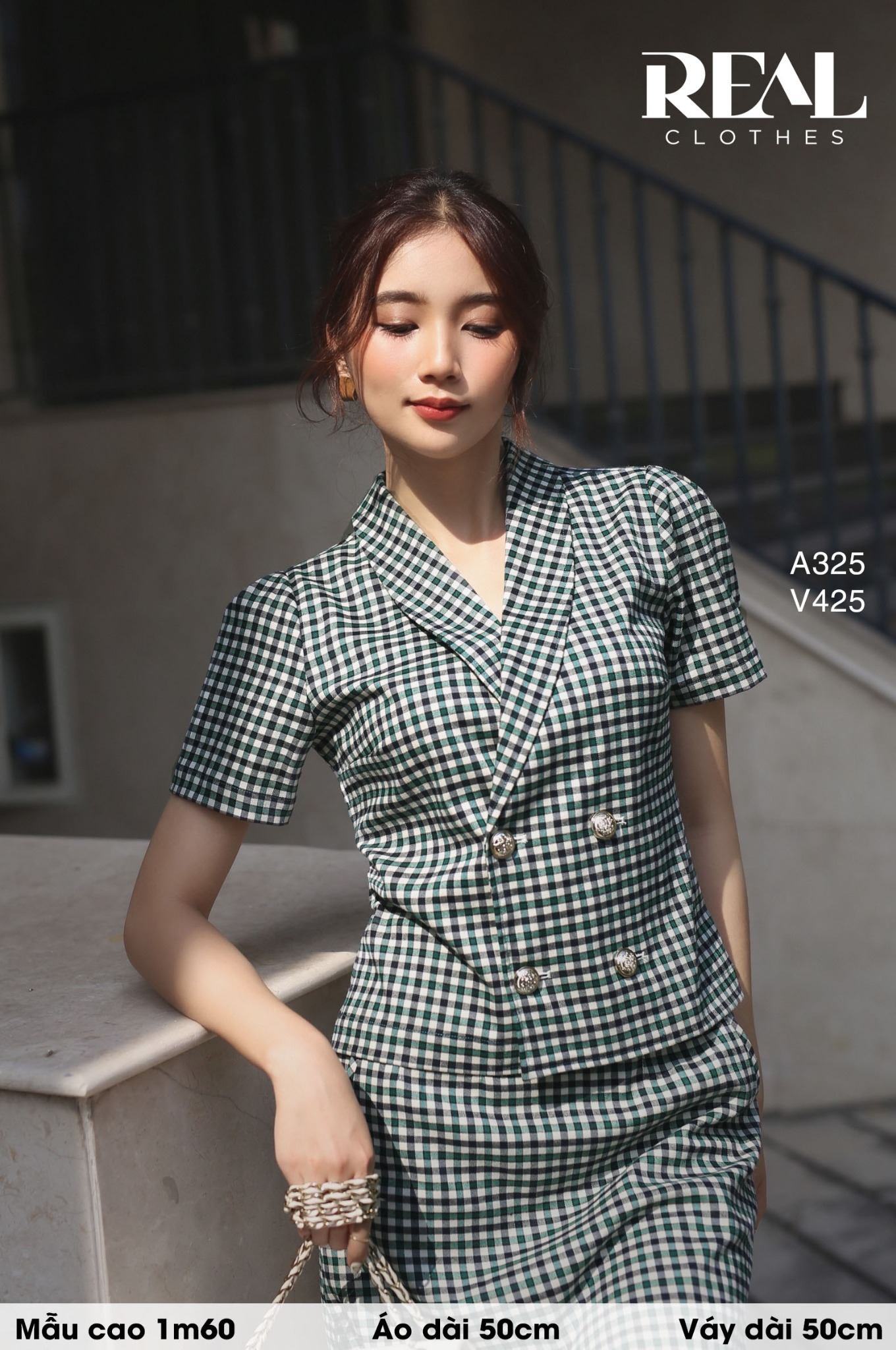 Áo Emma caro xanh SALE - size XS