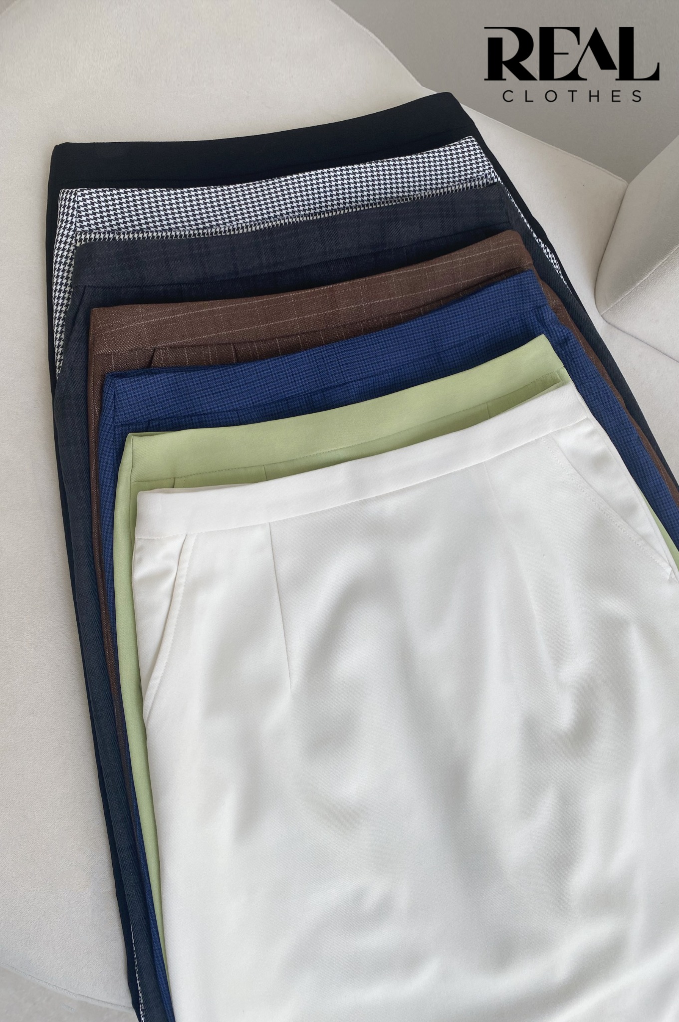 Váy Japan zigzag đen