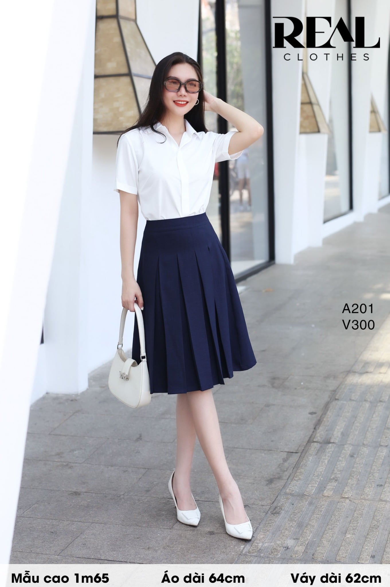 Sơ mi lụa sồi trắng tay đủ