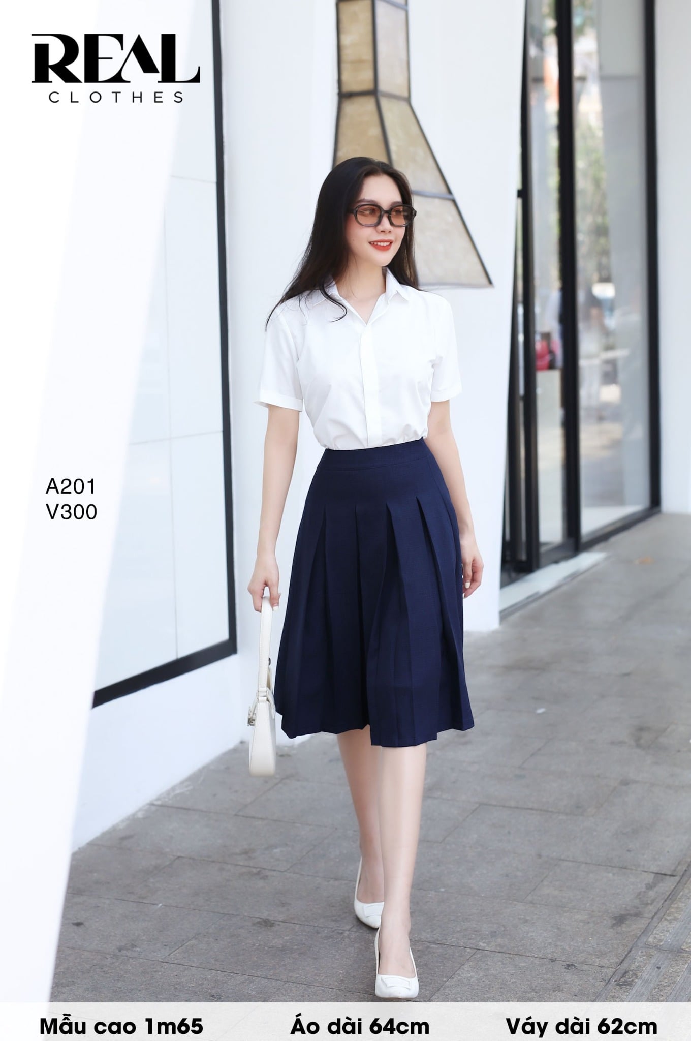 Sơ mi lụa sồi trắng tay đủ