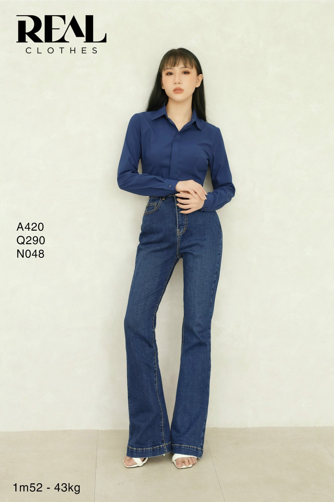 Sơ mi chít eo nano navy SALE - size S