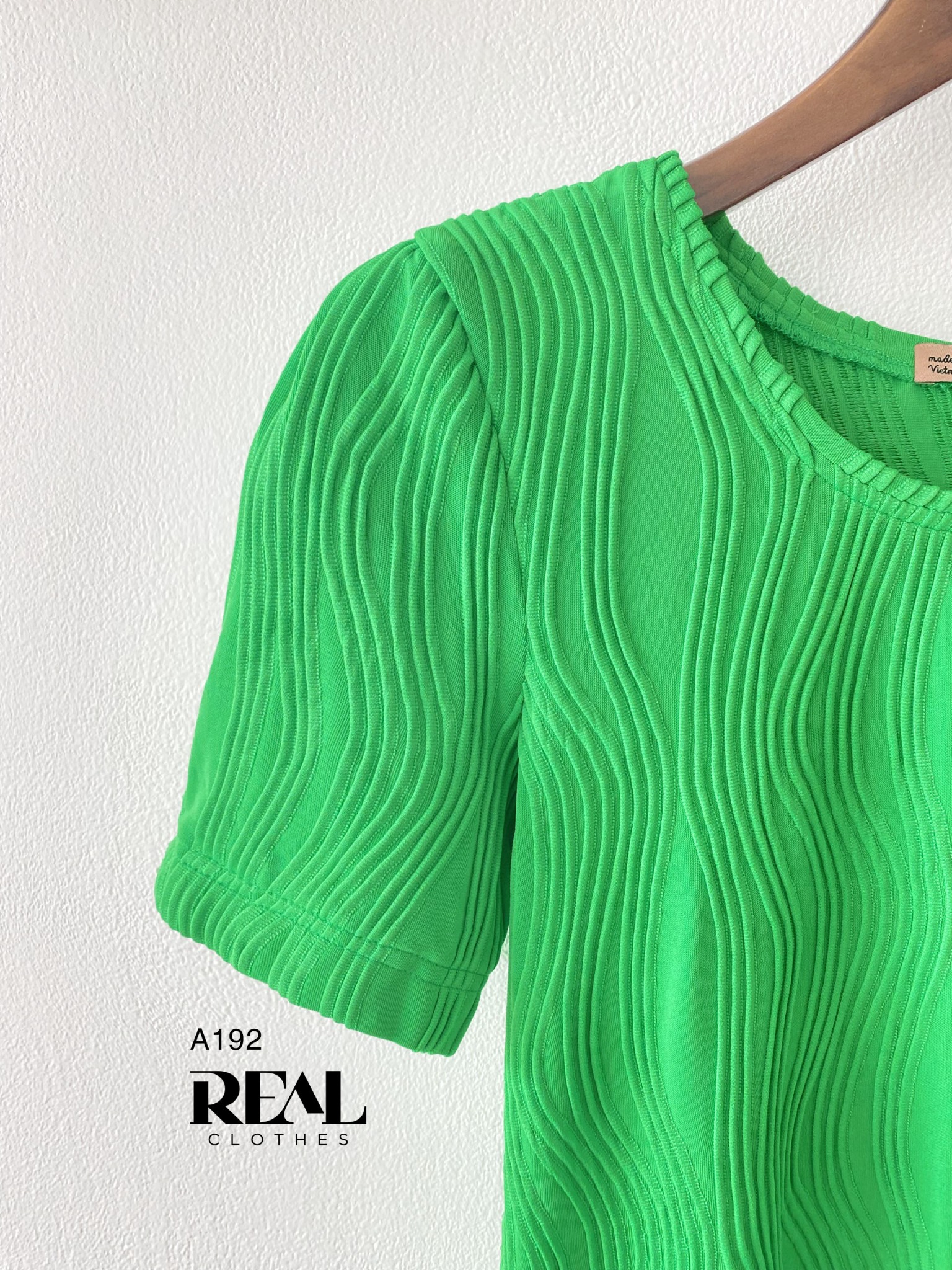 Áo Sophia xanh lá FINAL SALE
