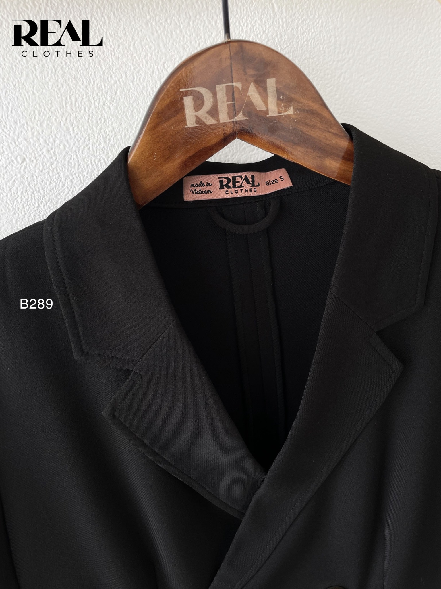 Blazer croptop đen SALE - size XS