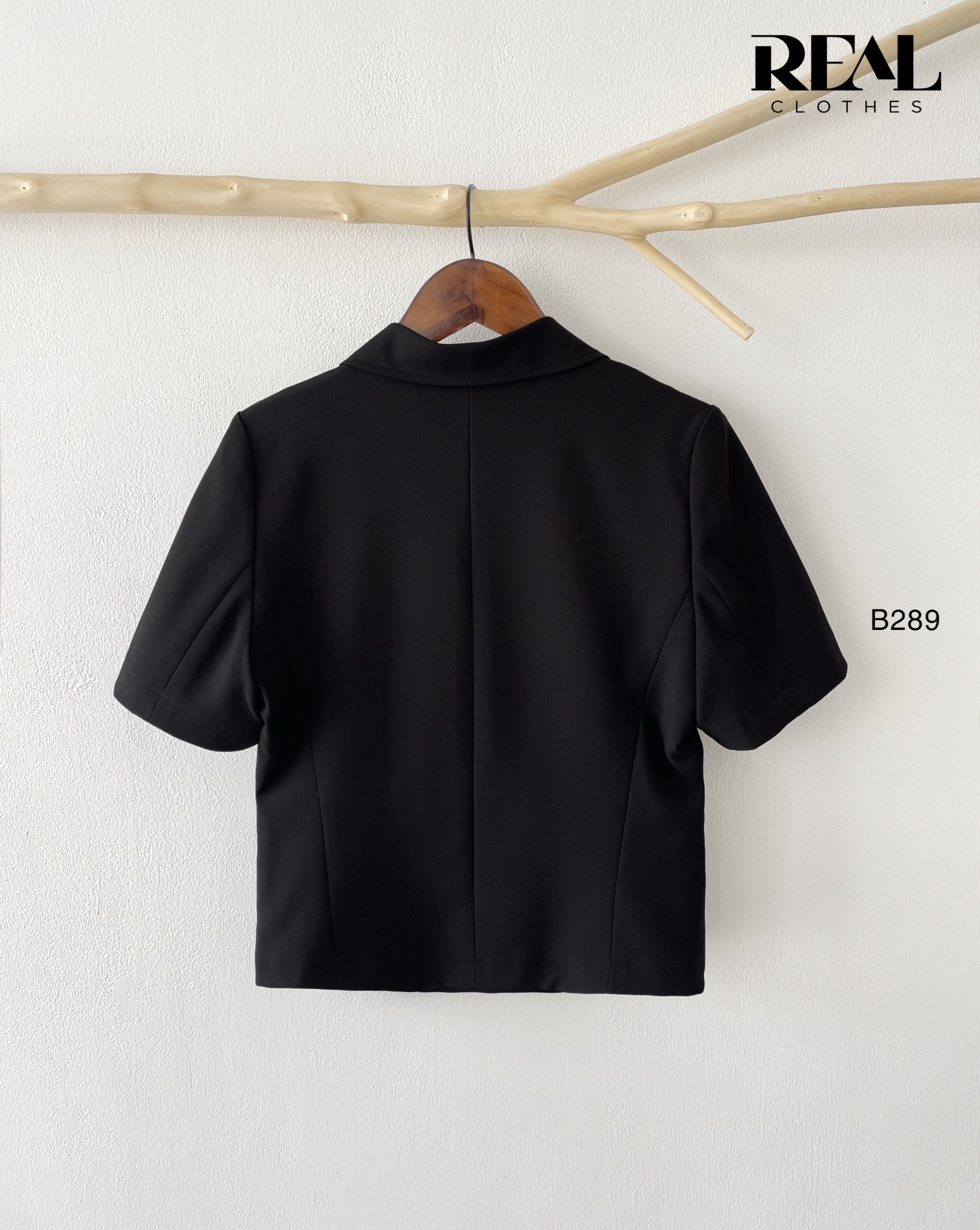 Blazer croptop đen SALE - size XS