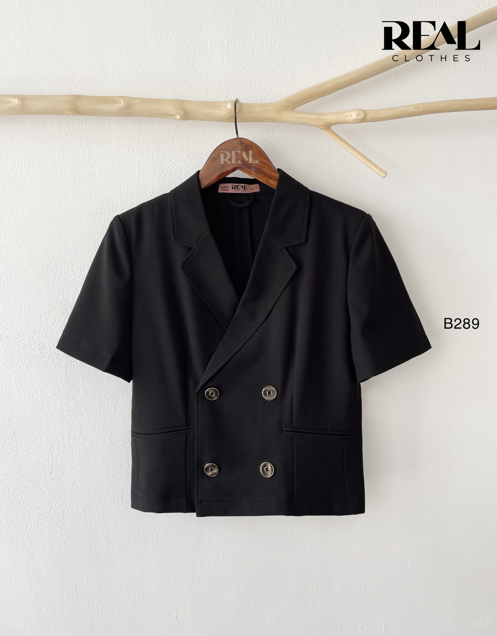 Blazer croptop đen SALE - size XS