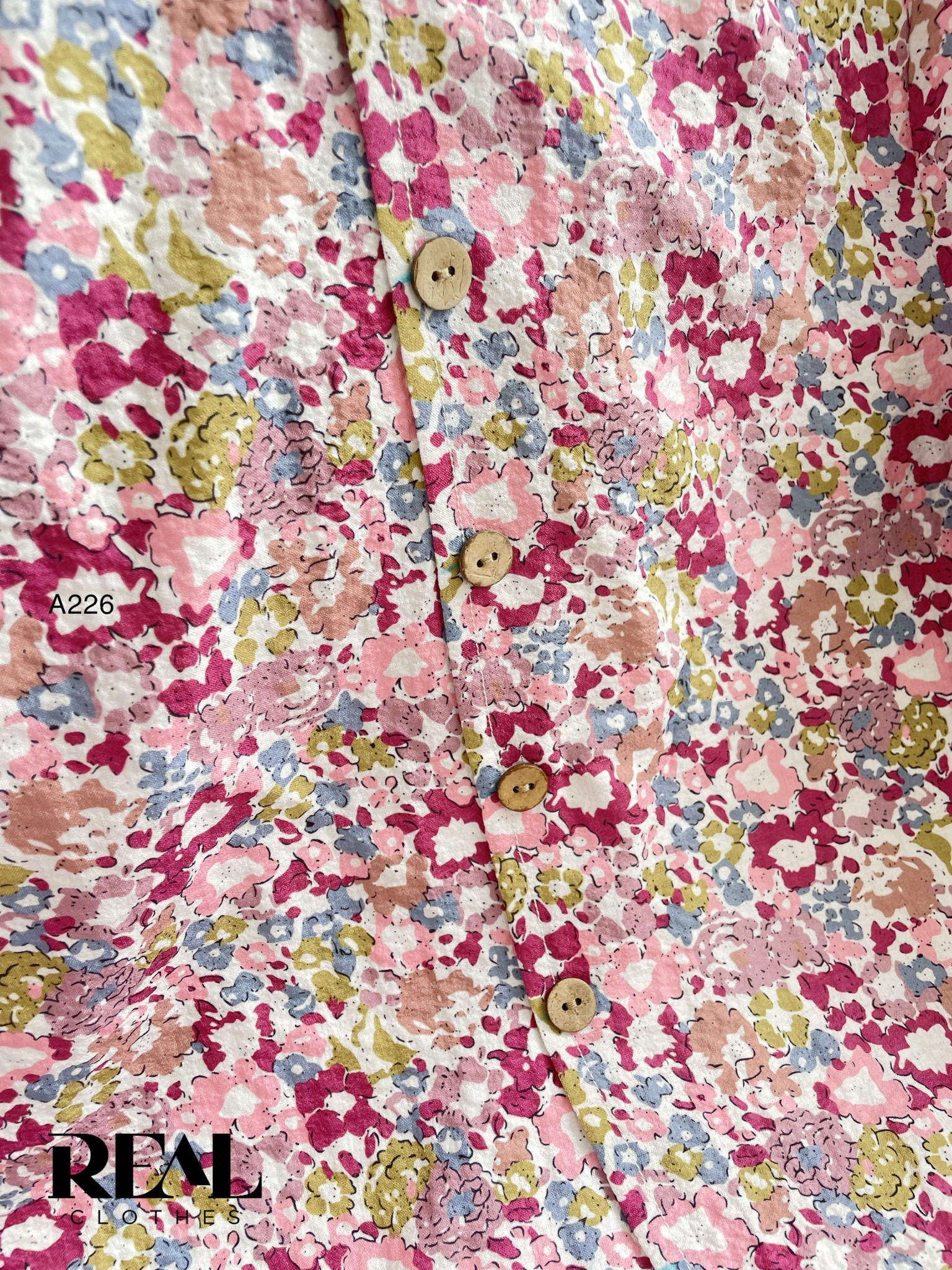 Áo croptop hoa hồng SALE - size XS