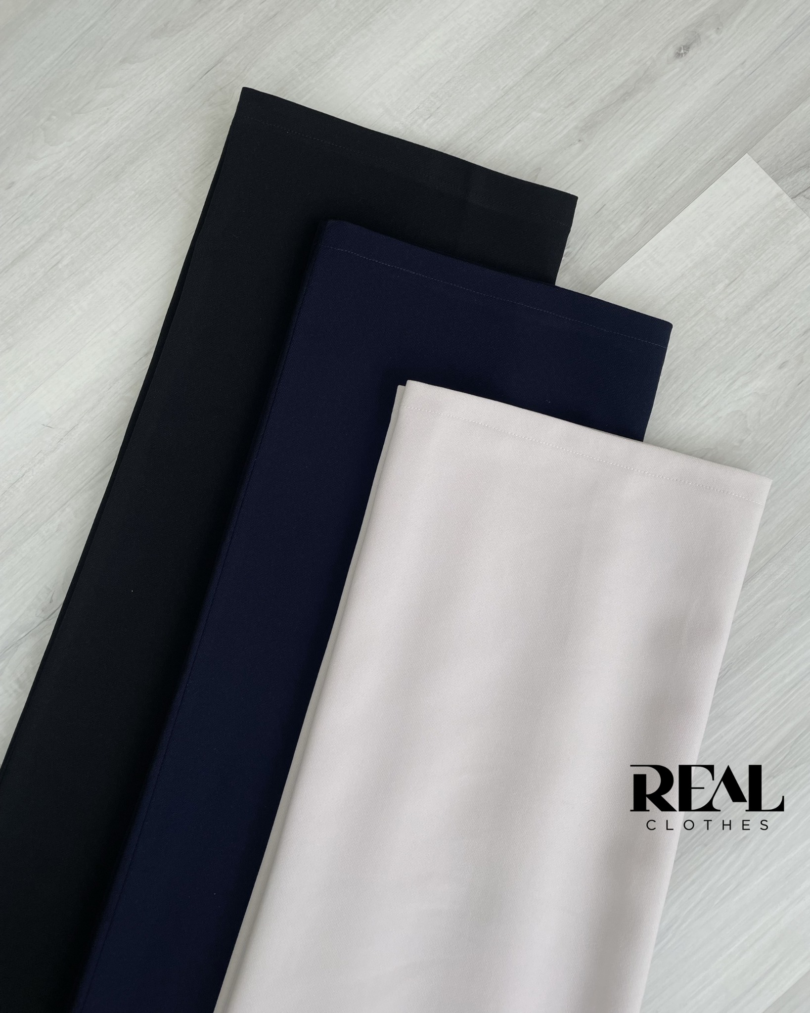 Quần suông cindy kem